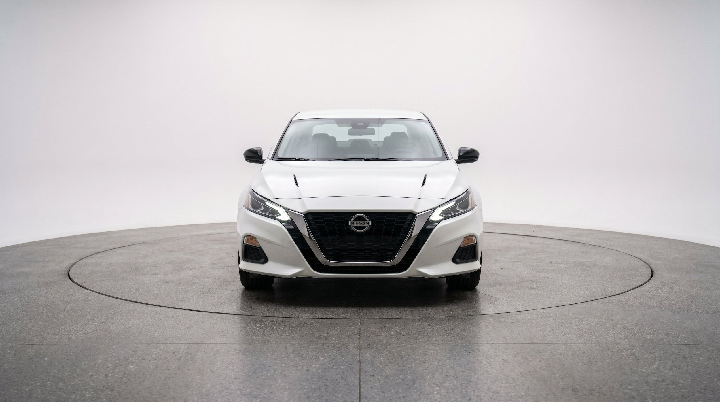 Thumbnail: 2025 Nissan Altima - 2