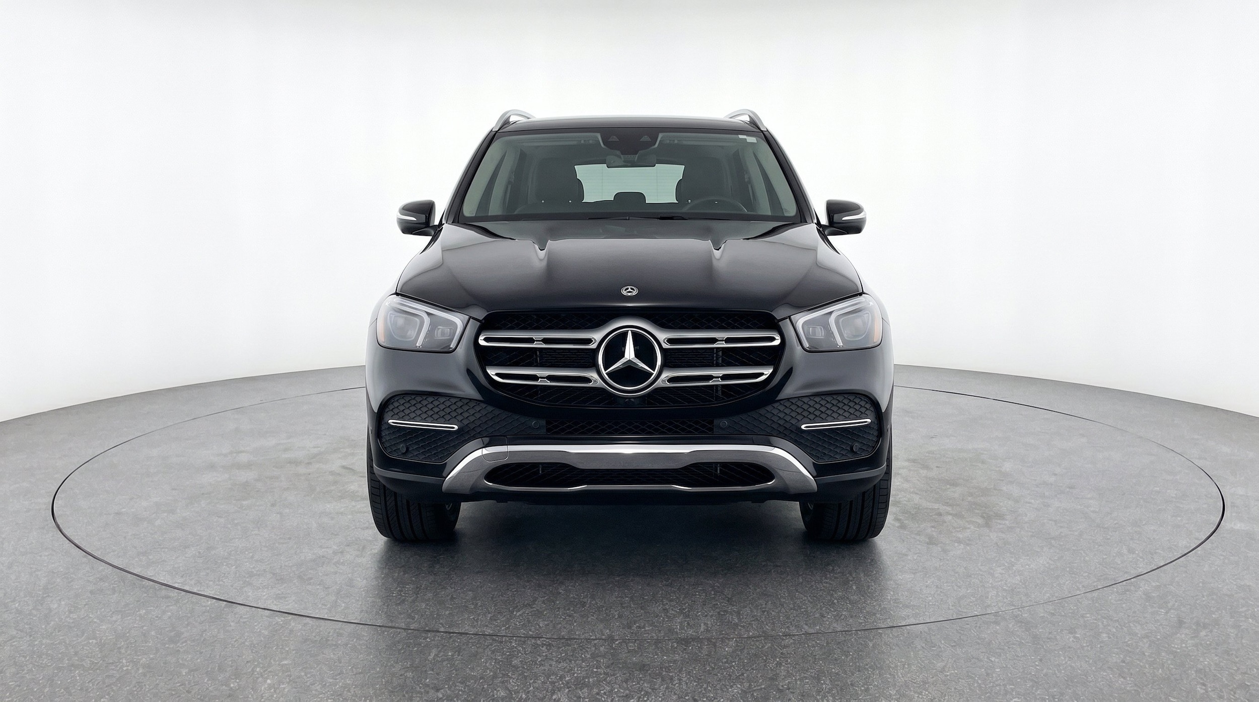 Thumbnail: 2026 Mercedes-Benz GLE - 2