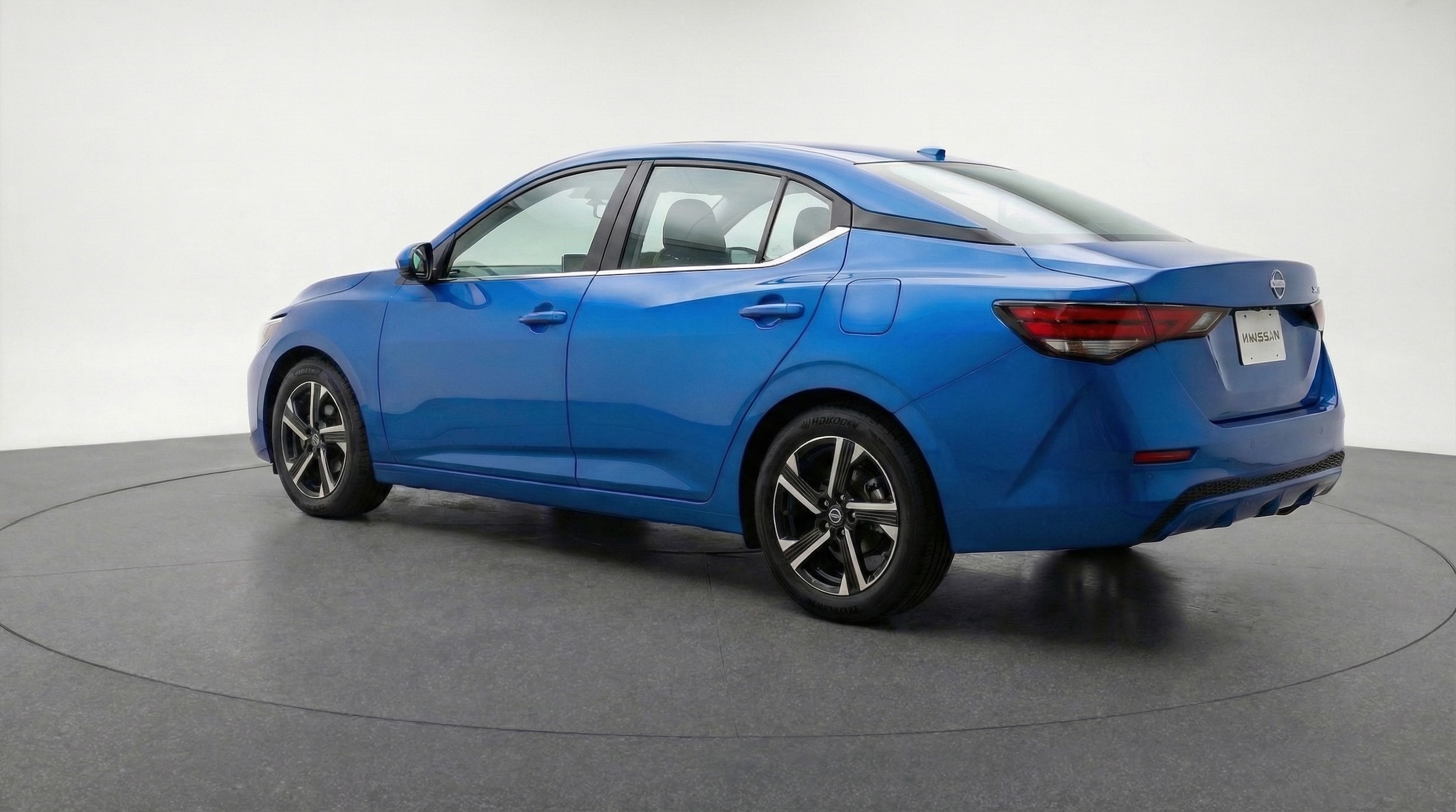 Thumbnail: 2025 Nissan Sentra - 5