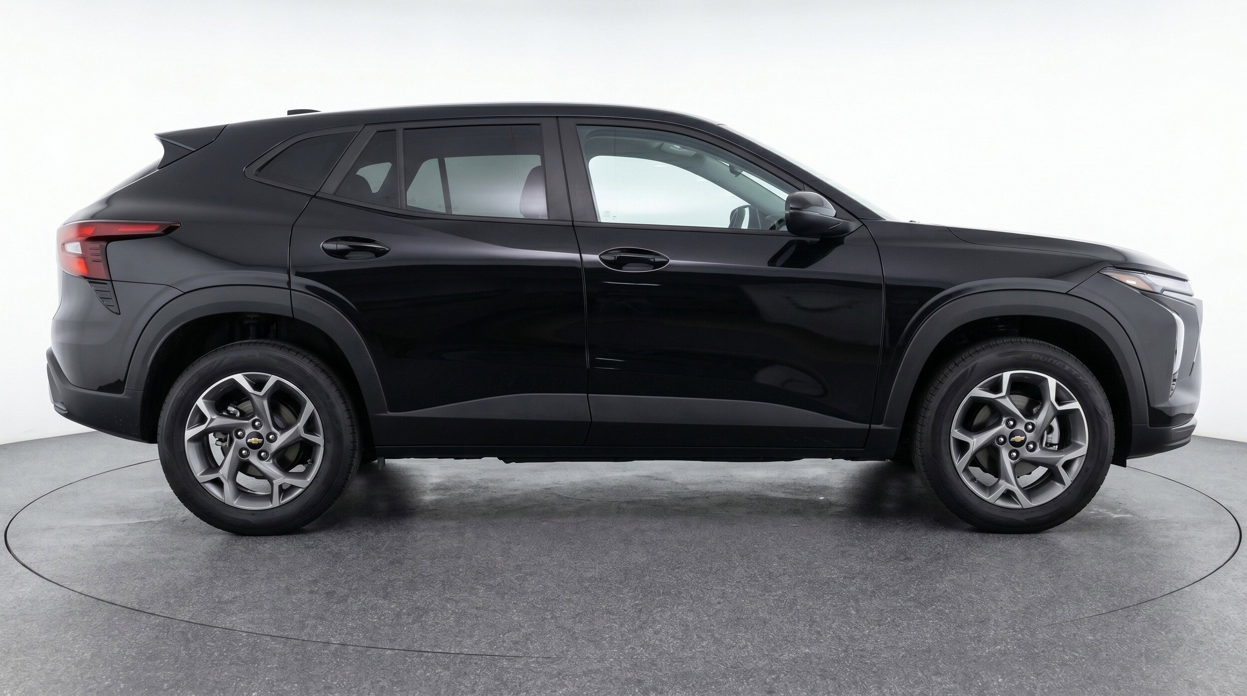 Thumbnail: 2025 Chevrolet Trax - 11