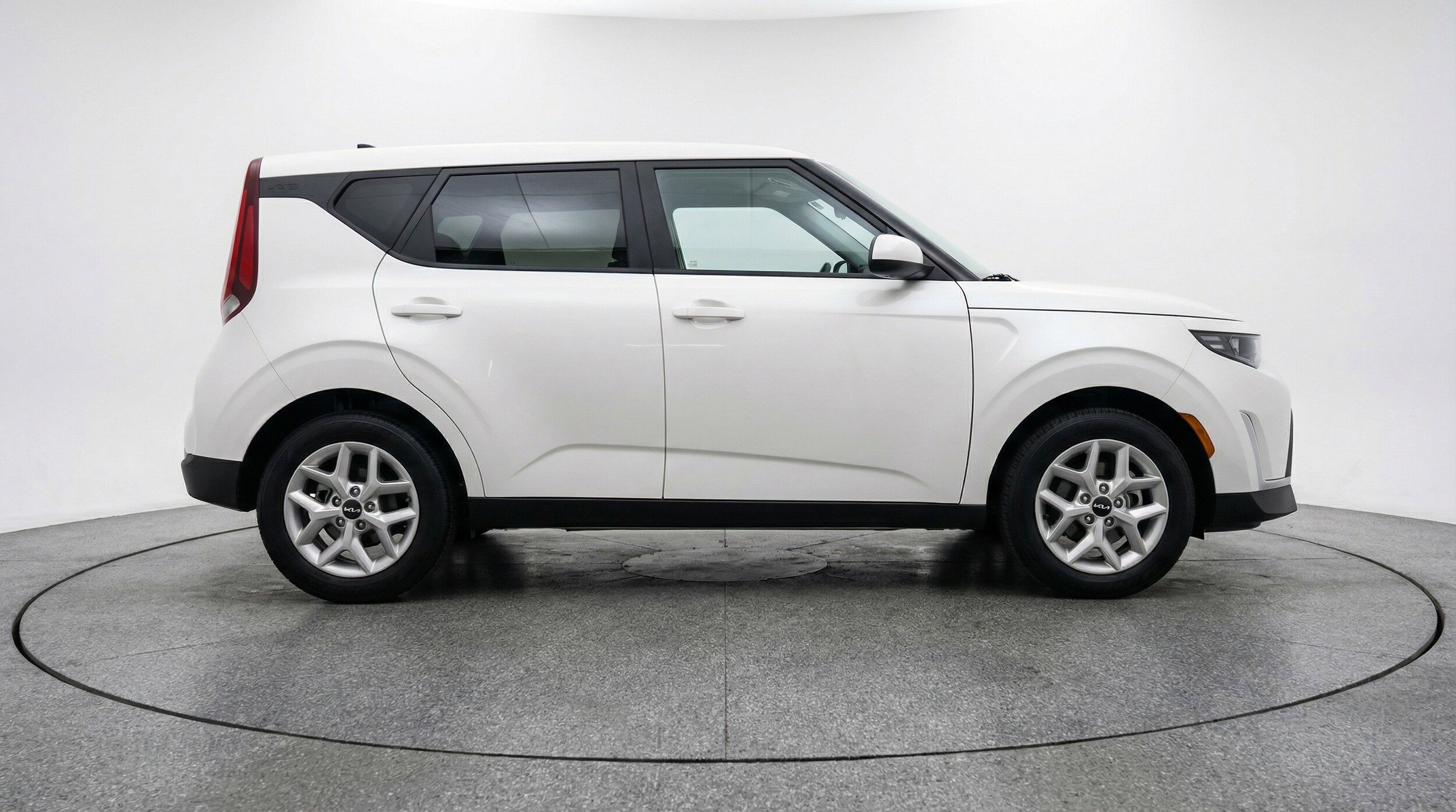 Thumbnail: 2025 Kia Soul - 11