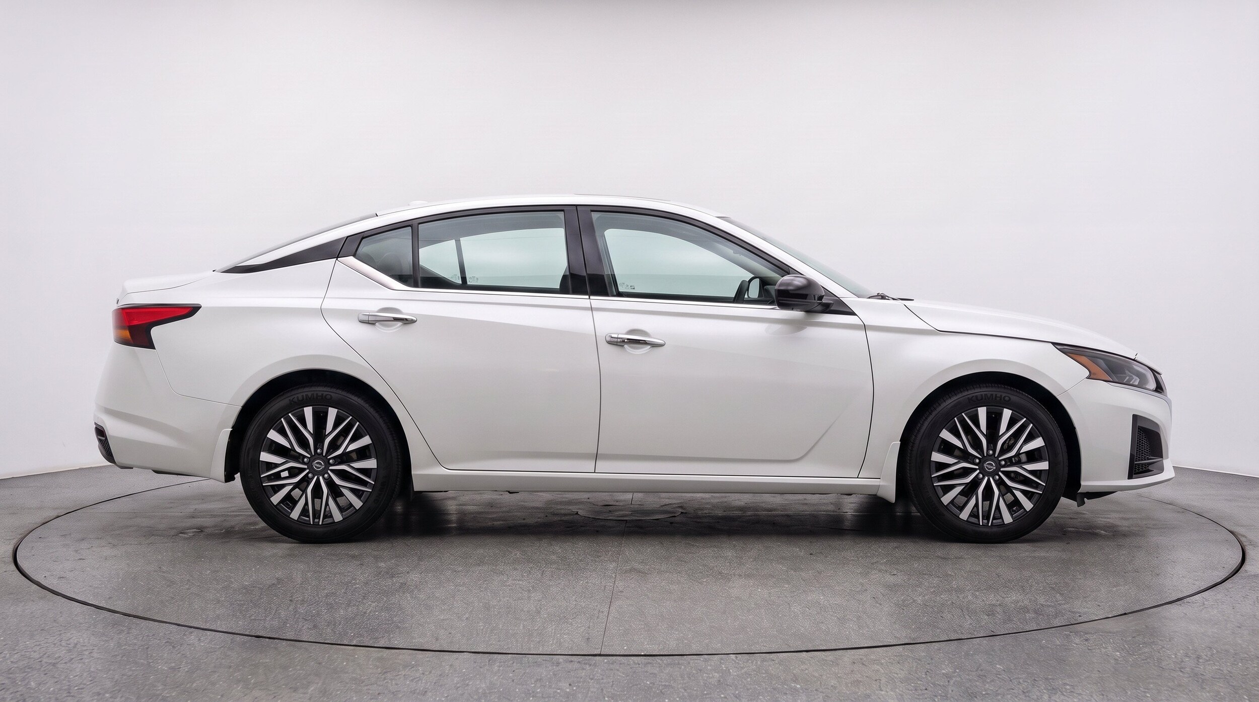 Thumbnail: 2025 Nissan Altima - 11