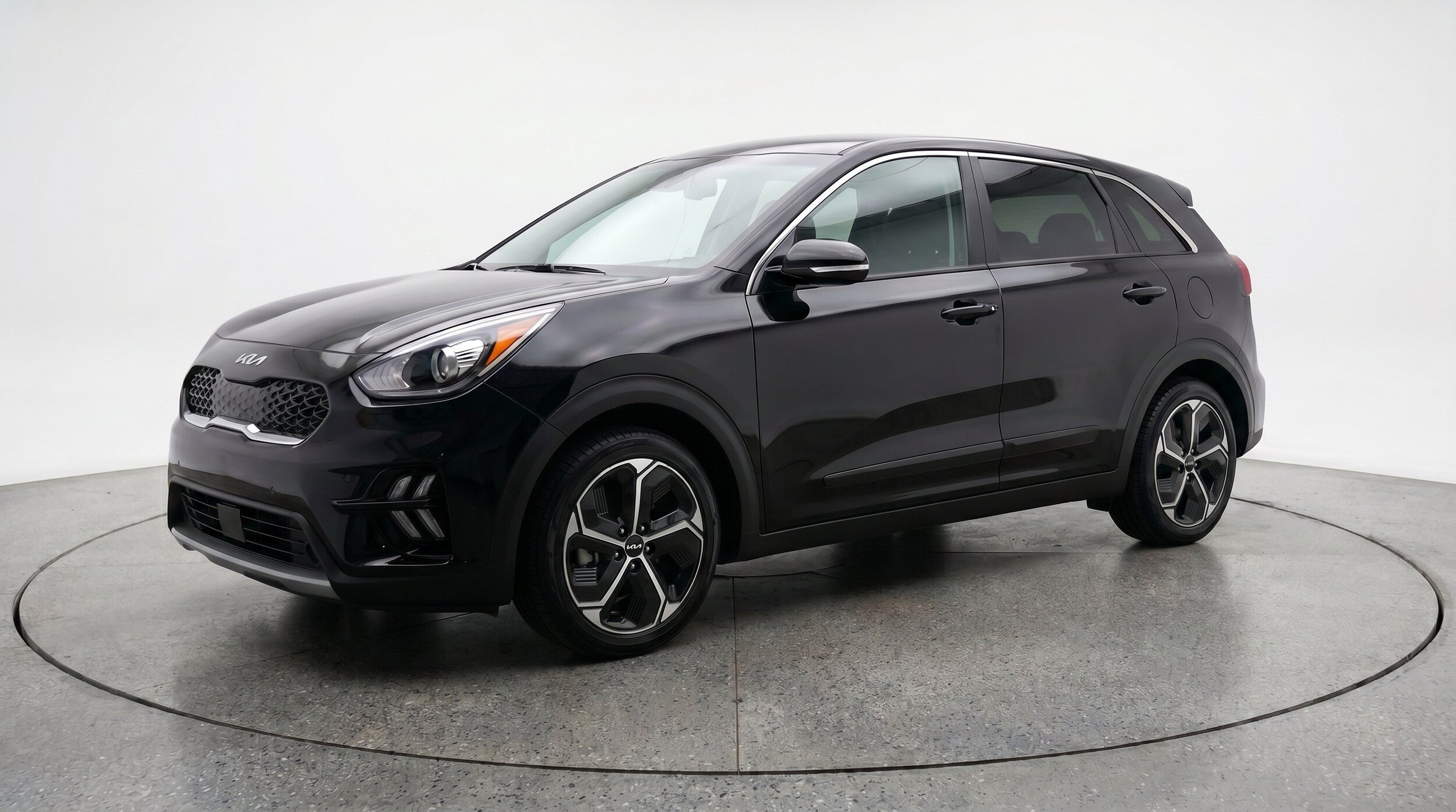 Thumbnail: 2026 Kia Niro - 3