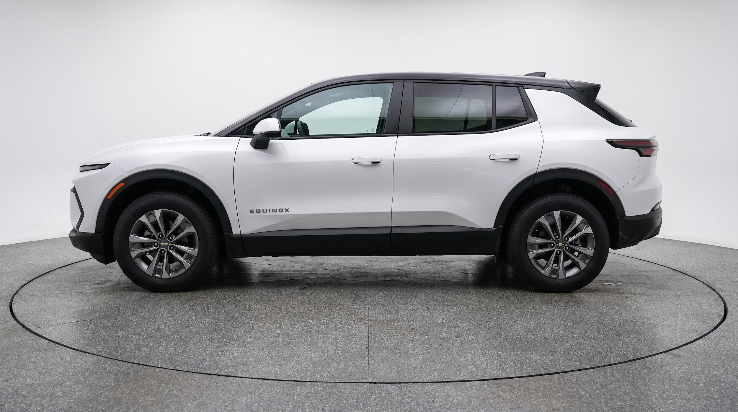 Thumbnail: 2025 Chevrolet Equinox - 5