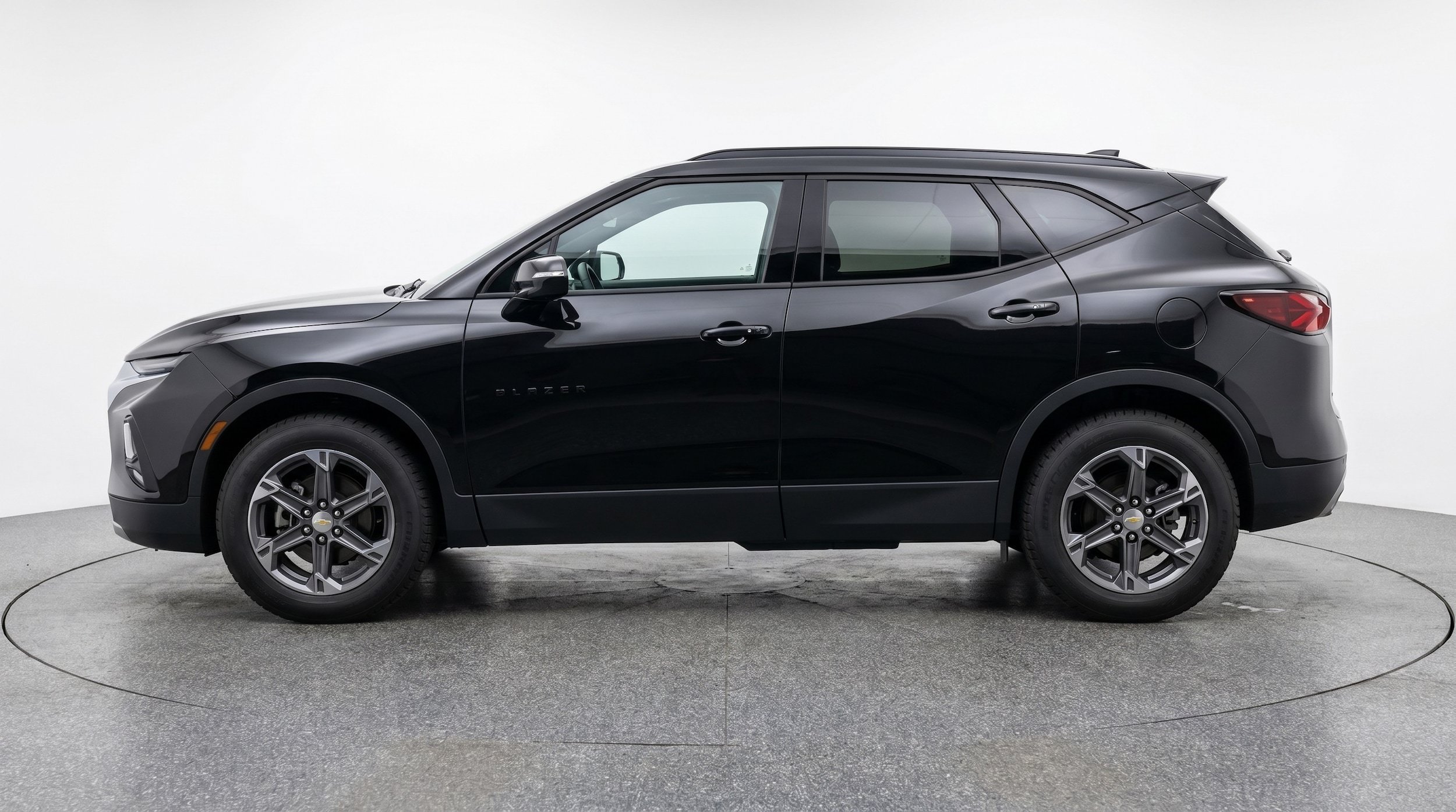 Thumbnail: 2025 Chevrolet Blazer - 4