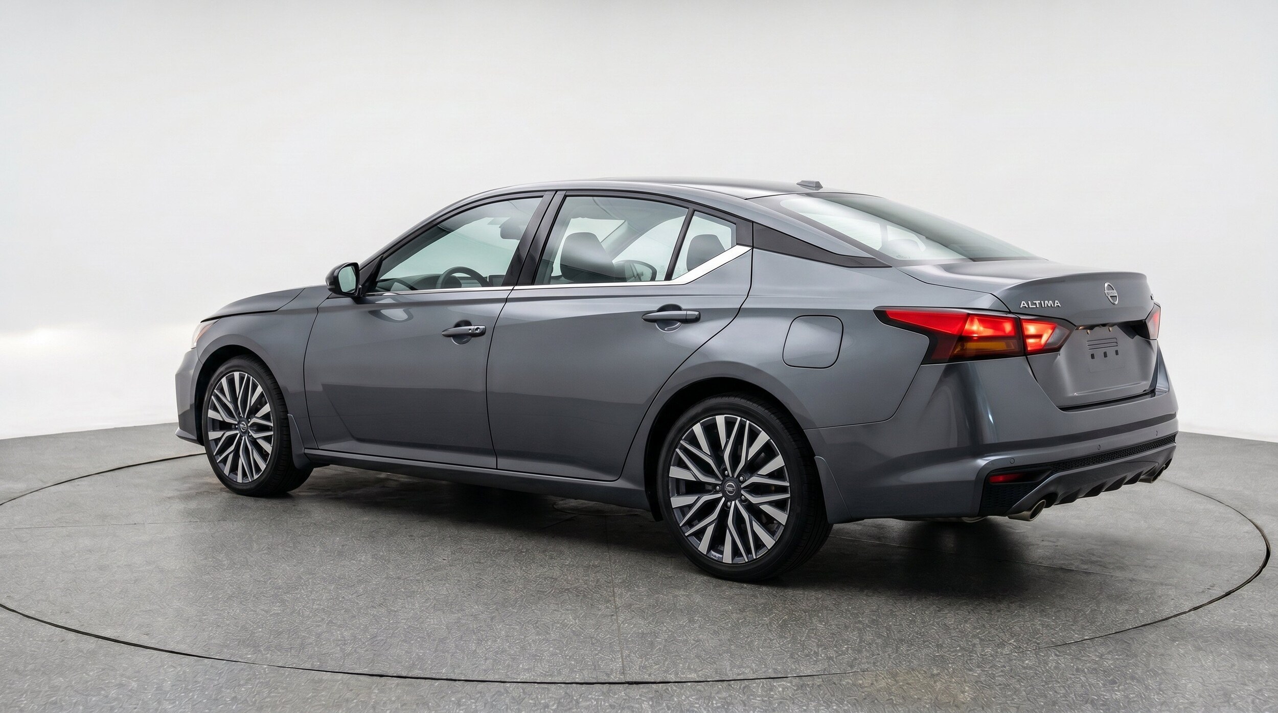 Thumbnail: 2025 Nissan Altima - 6