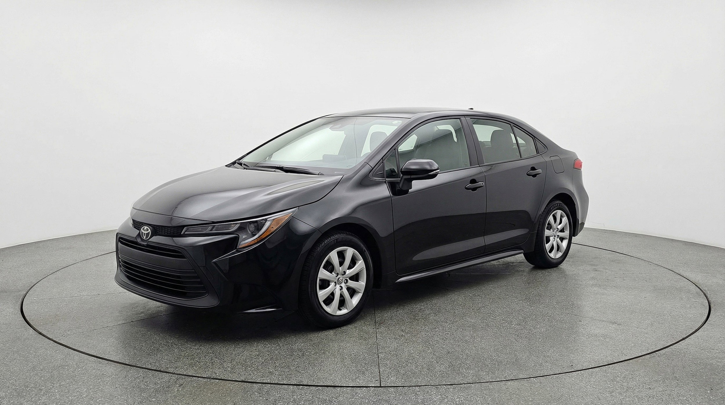 Thumbnail: 2025 Toyota Corolla - 3