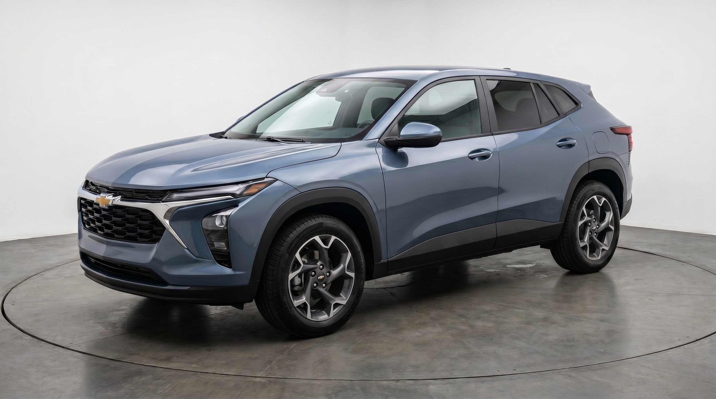 Thumbnail: 2025 Chevrolet Trax - 3