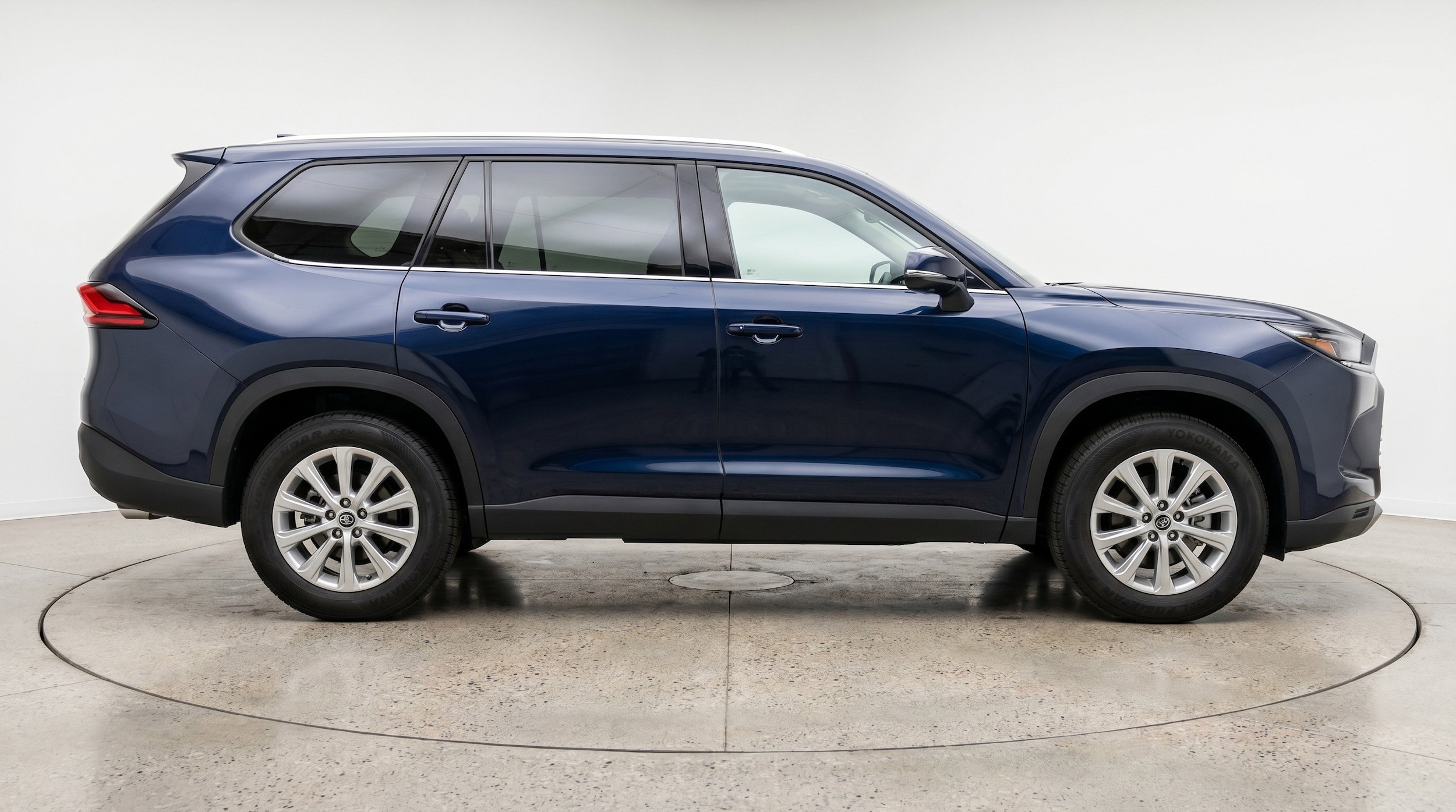 Thumbnail: 2025 Toyota Grand Highlander - 11