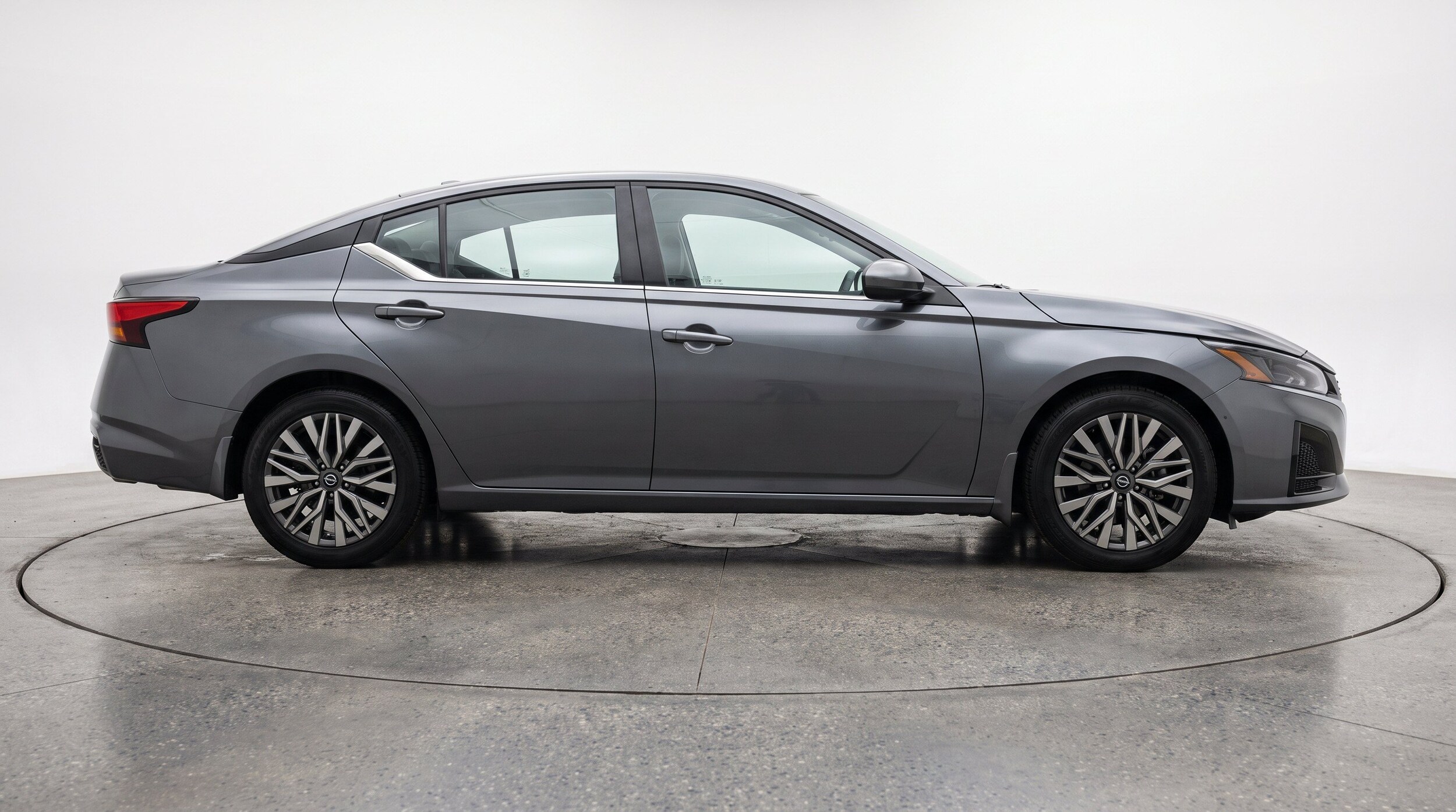 Thumbnail: 2025 Nissan Altima - 11