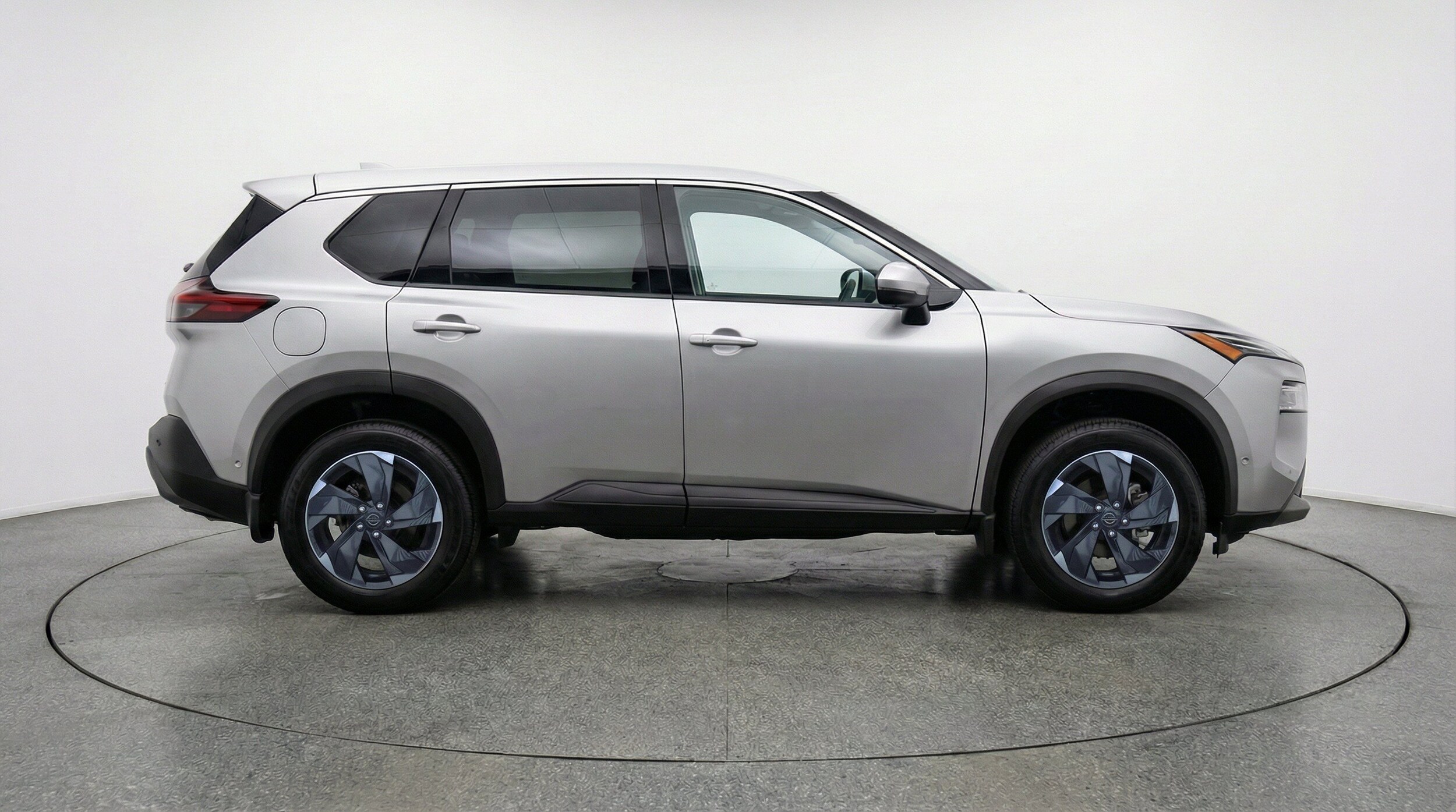 Thumbnail: 2025 Nissan Rogue - 10