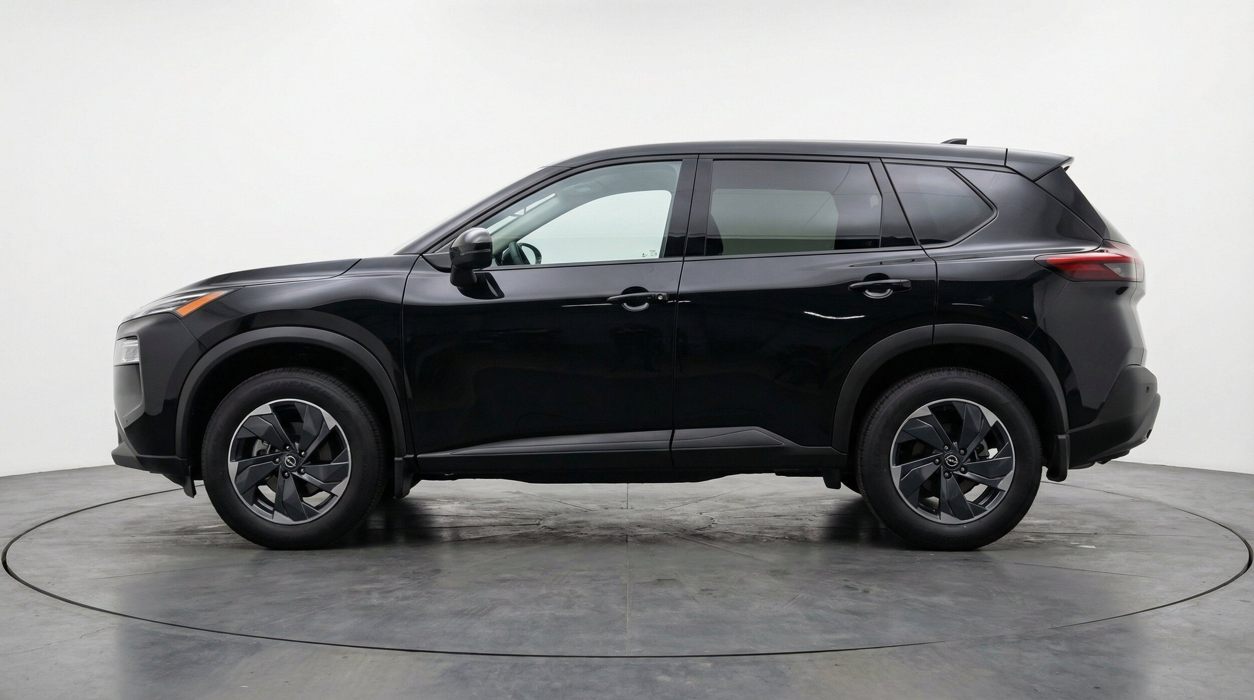 Thumbnail: 2025 Nissan Rogue - 5