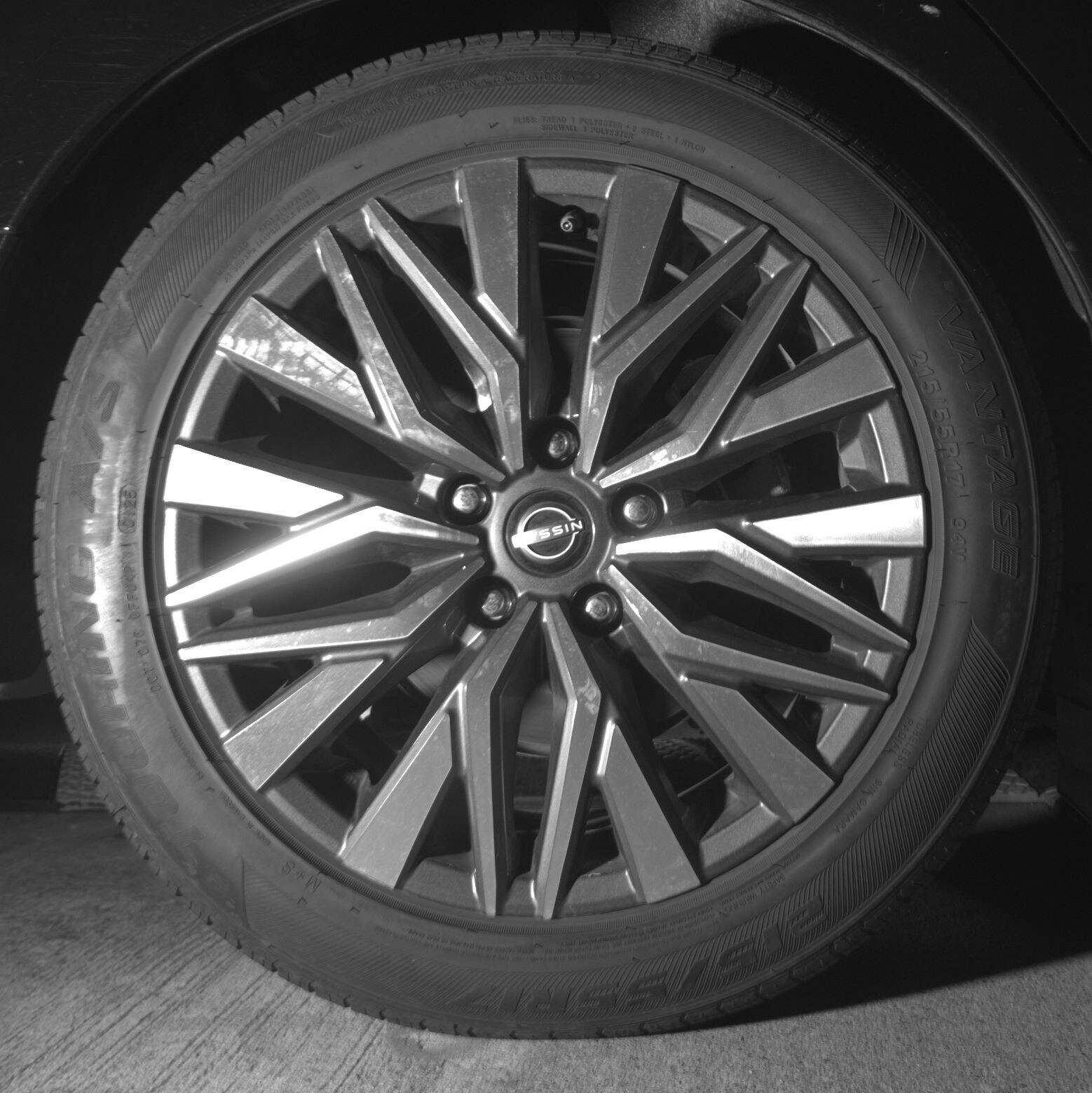 Thumbnail: 2025 Nissan Altima - 12