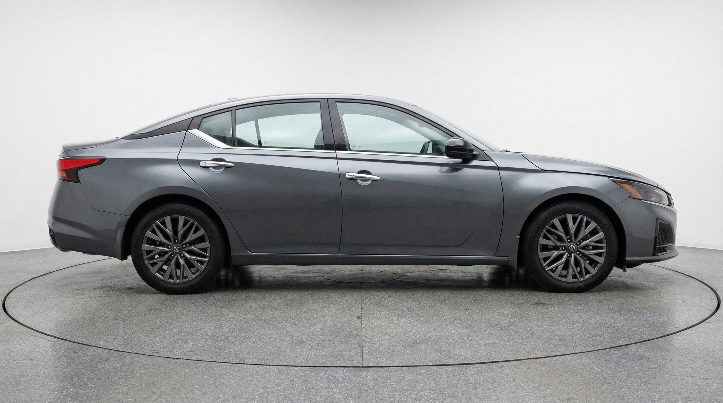 Thumbnail: 2025 Nissan Altima - 11