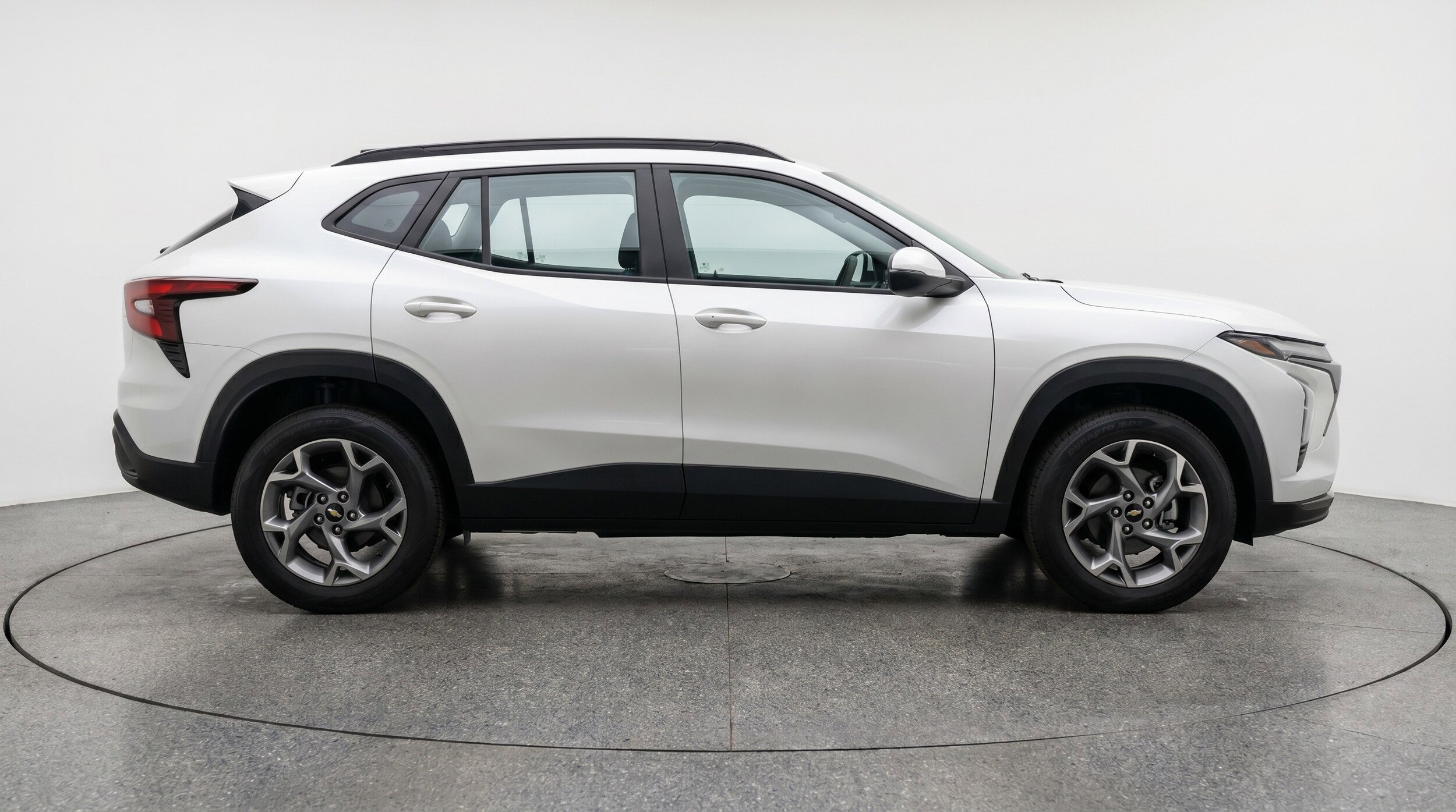 Thumbnail: 2025 Chevrolet Trax - 11