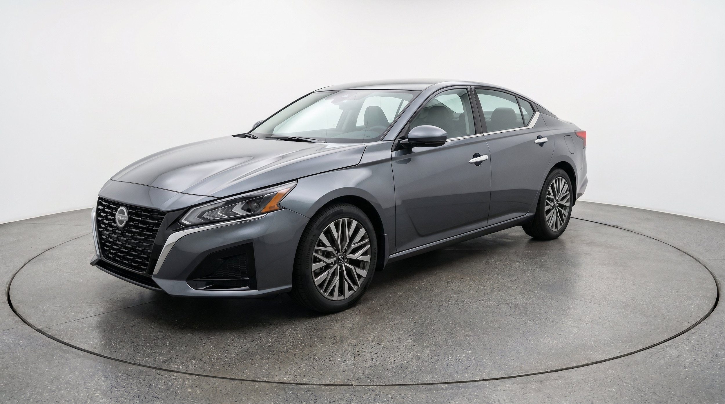 Thumbnail: 2025 Nissan Altima - 3