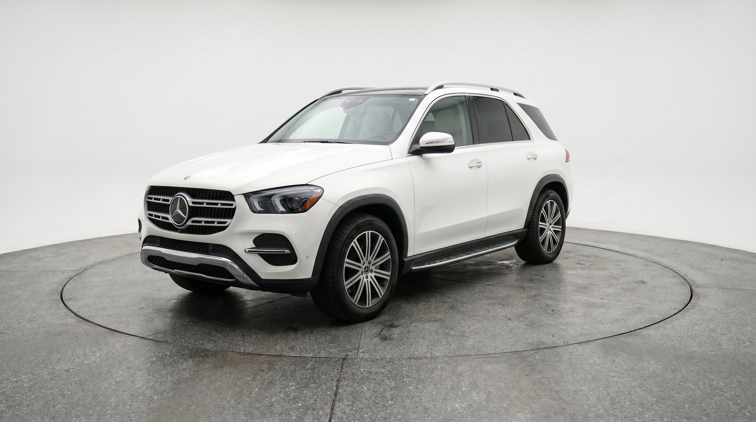 Thumbnail: 2026 Mercedes-Benz GLE - 3