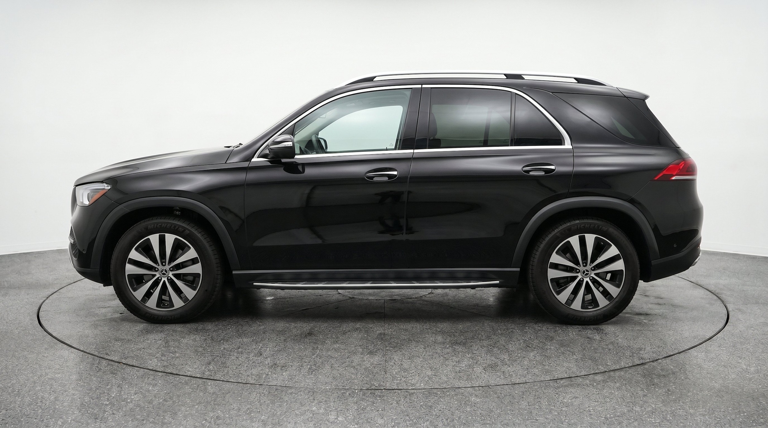 Thumbnail: 2026 Mercedes-Benz GLE - 5