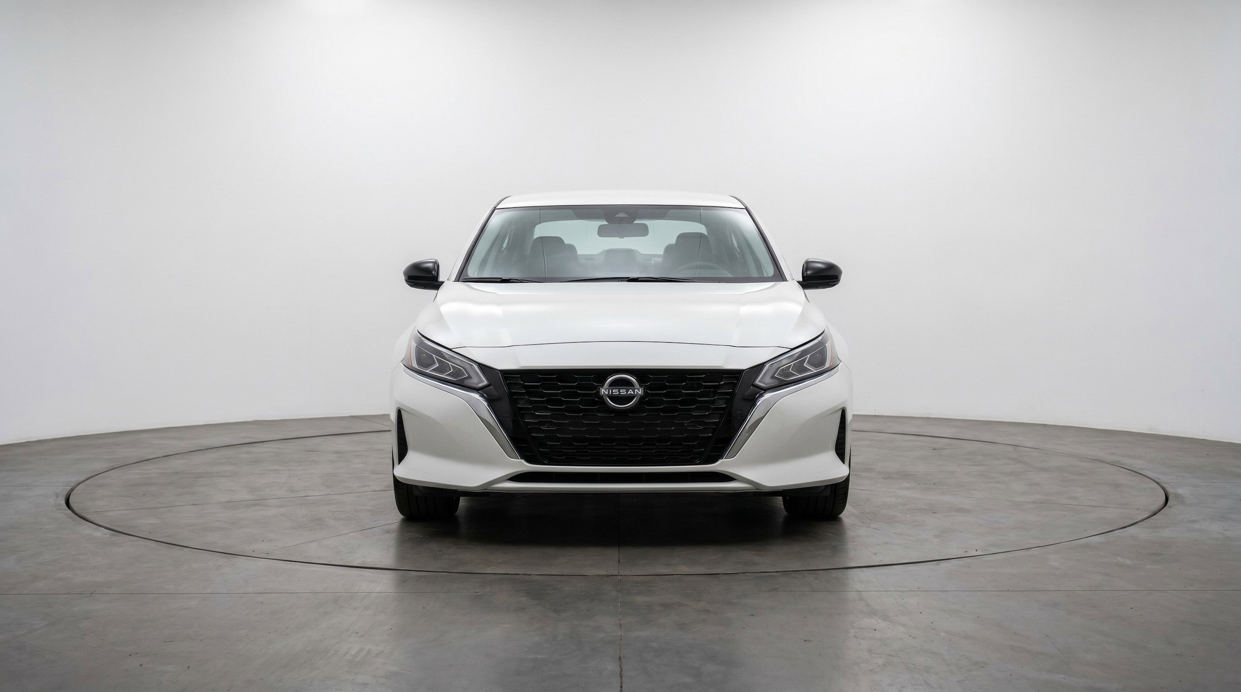 Thumbnail: 2025 Nissan Altima - 2