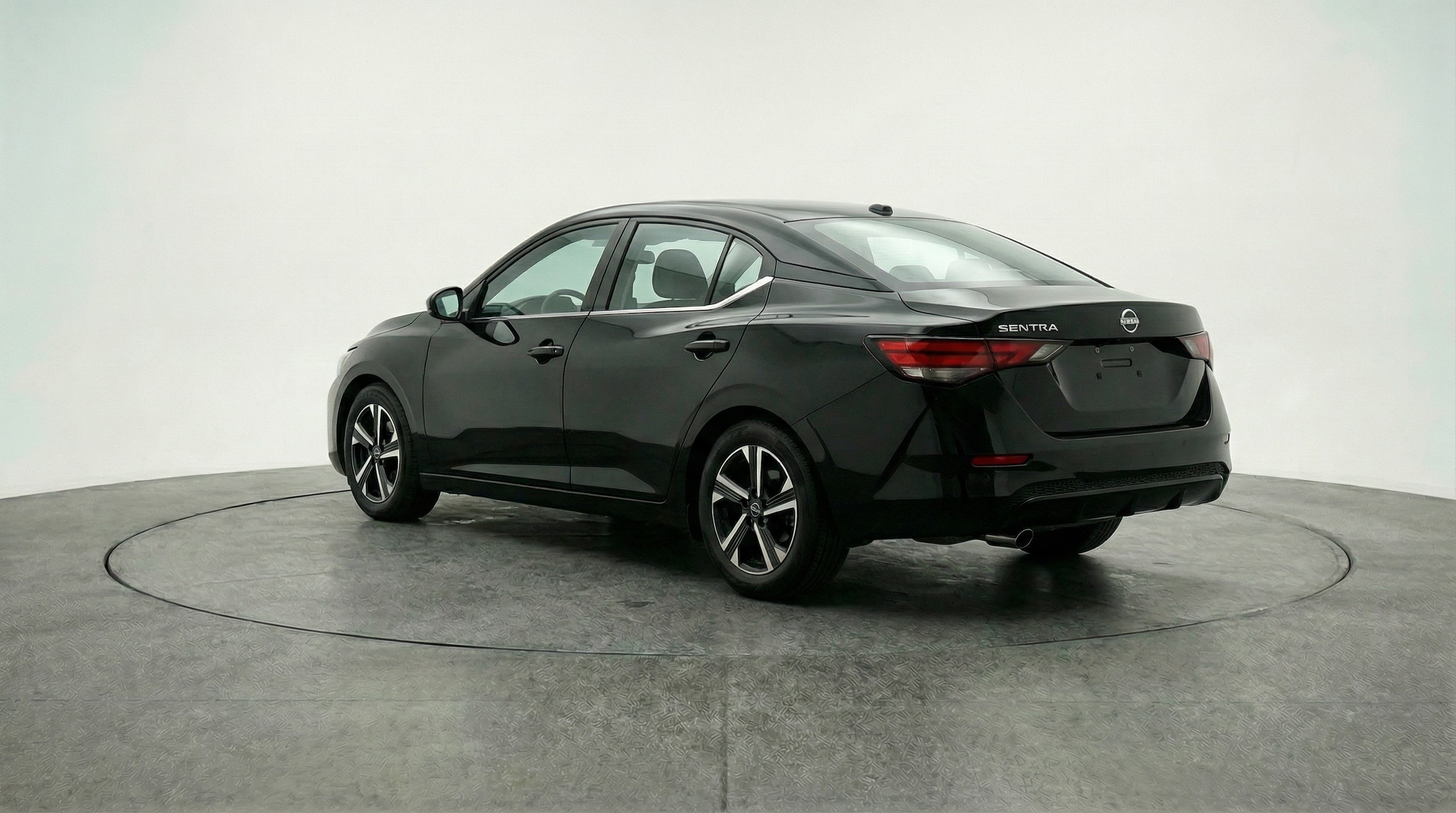 Thumbnail: 2025 Nissan Sentra - 5