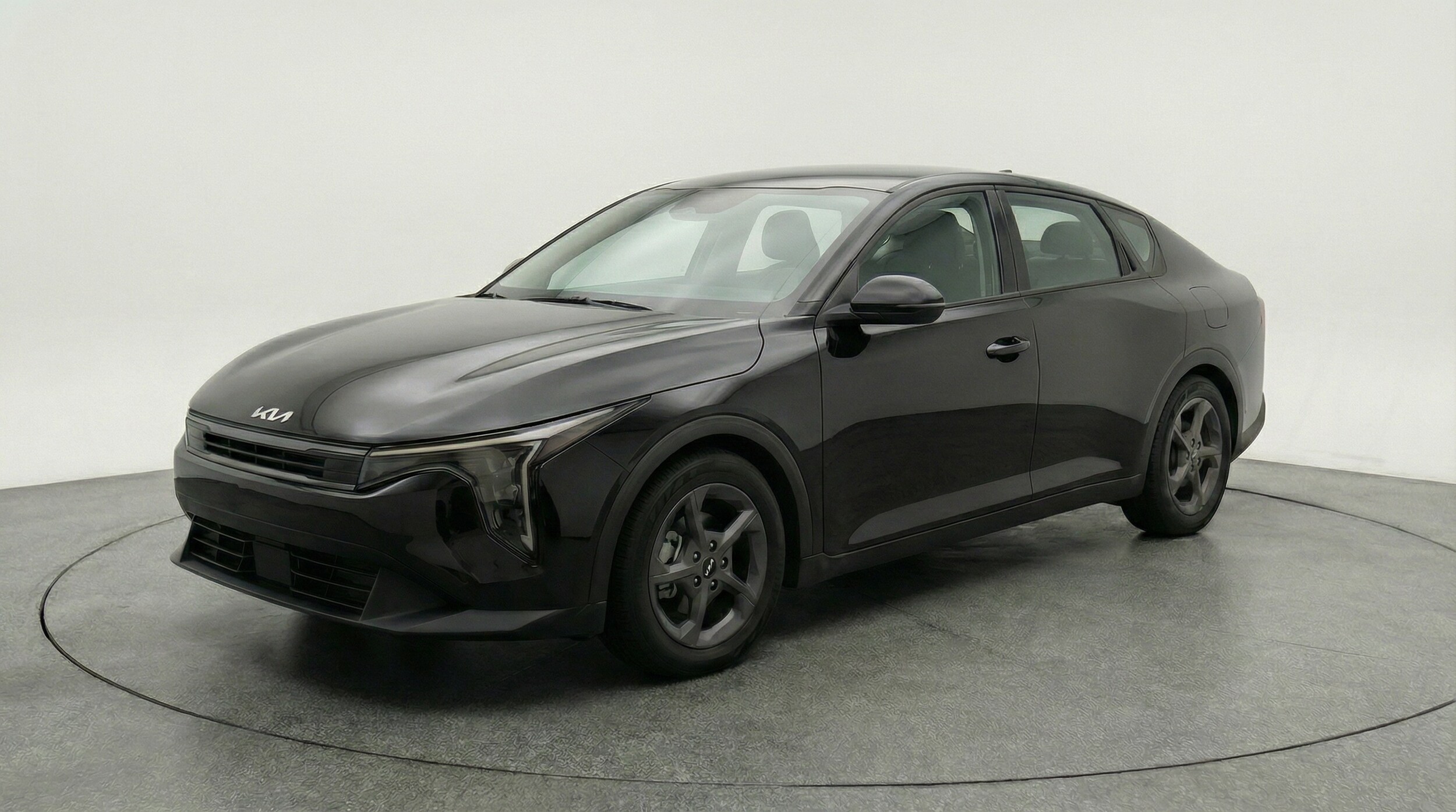 Thumbnail: 2025 Kia K4 - 3