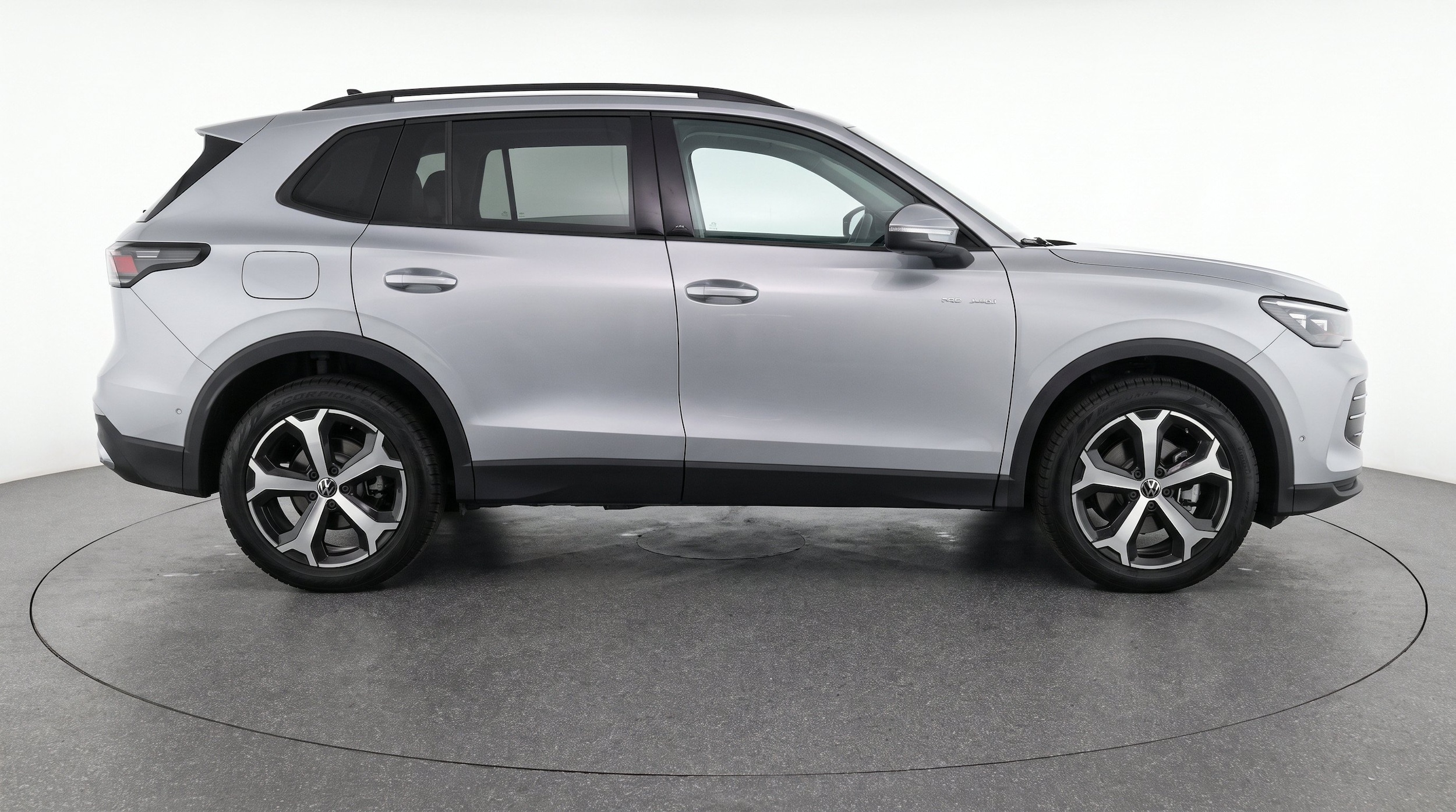 Thumbnail: 2026 Volkswagen Tiguan - 11