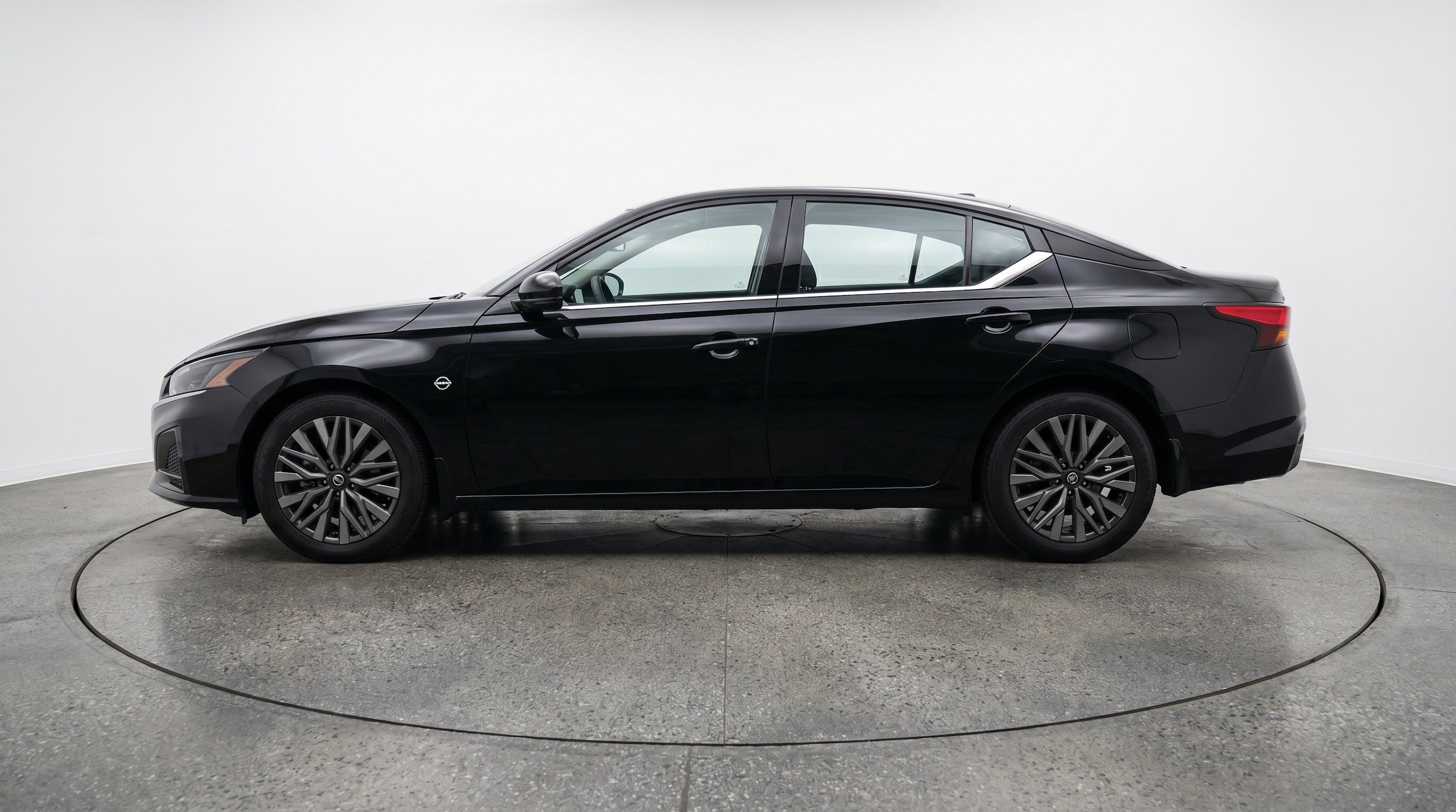 Thumbnail: 2026 Nissan Altima - 5