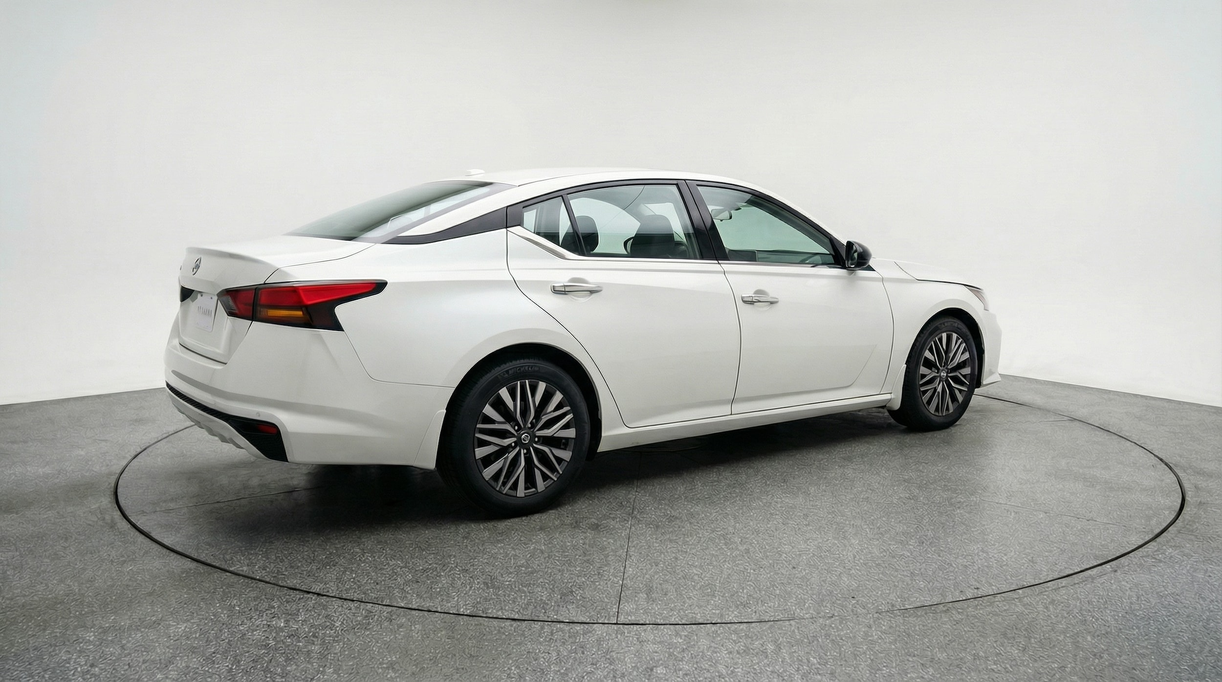 Thumbnail: 2025 Nissan Altima - 7