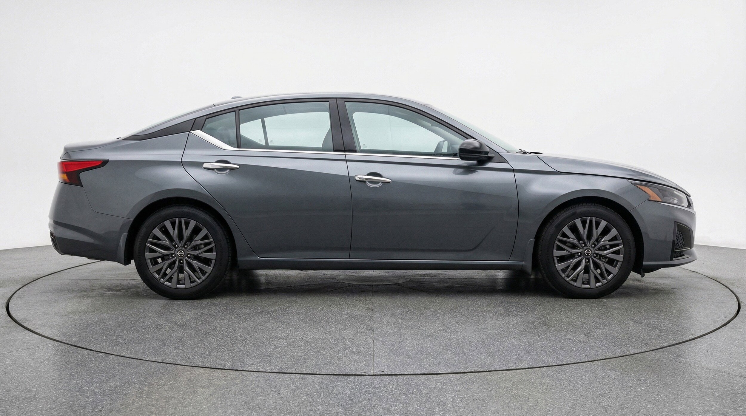 Thumbnail: 2025 Nissan Altima - 11