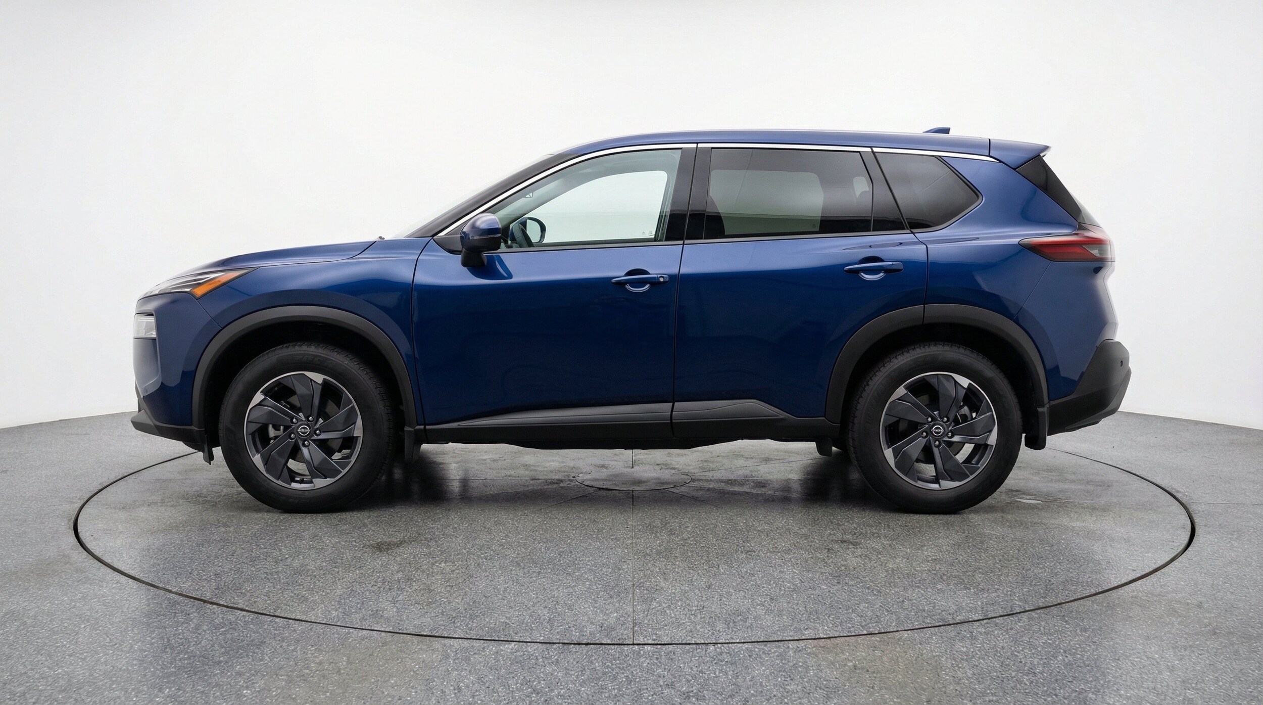Thumbnail: 2025 Nissan Rogue - 5