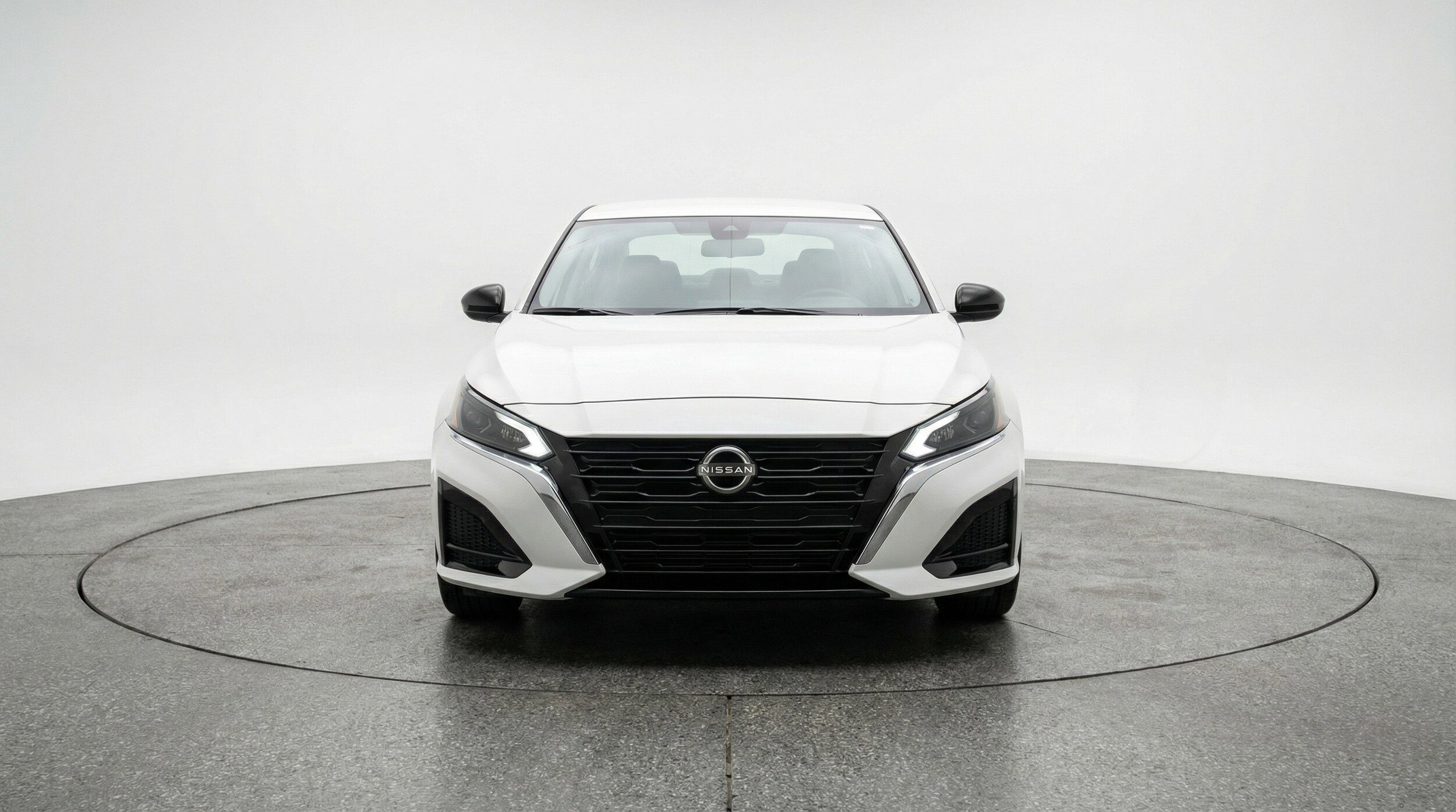 Thumbnail: 2025 Nissan Altima - 2