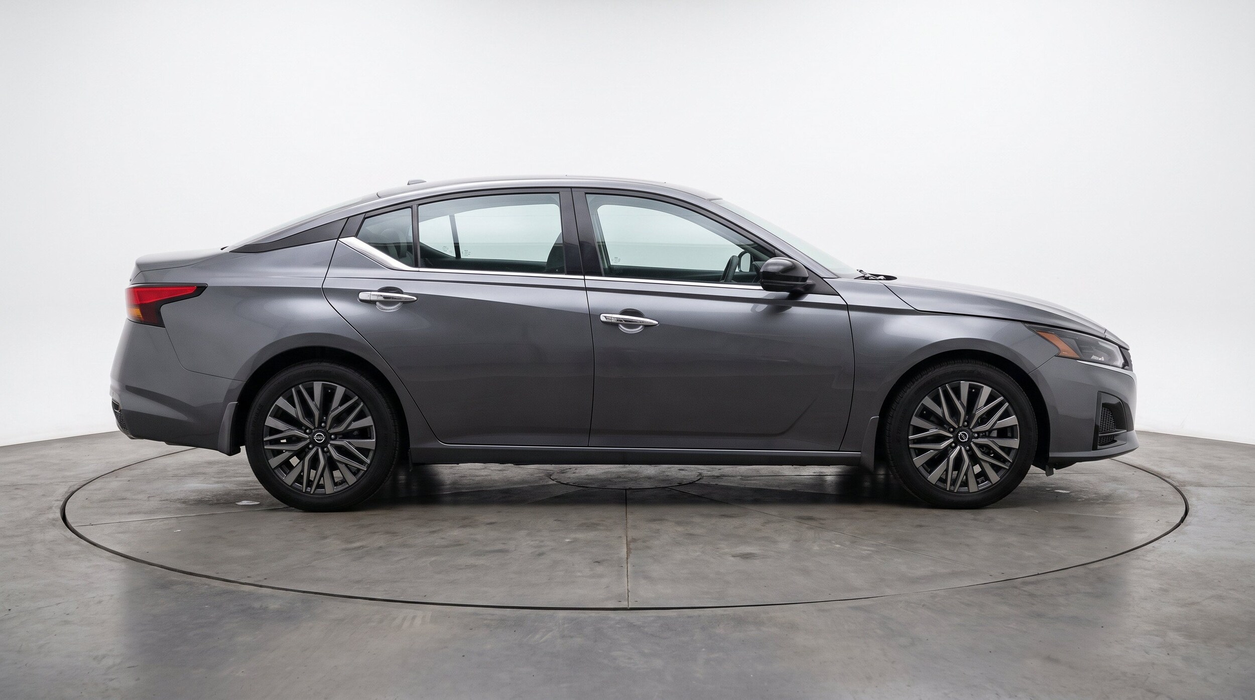 Thumbnail: 2025 Nissan Altima - 11