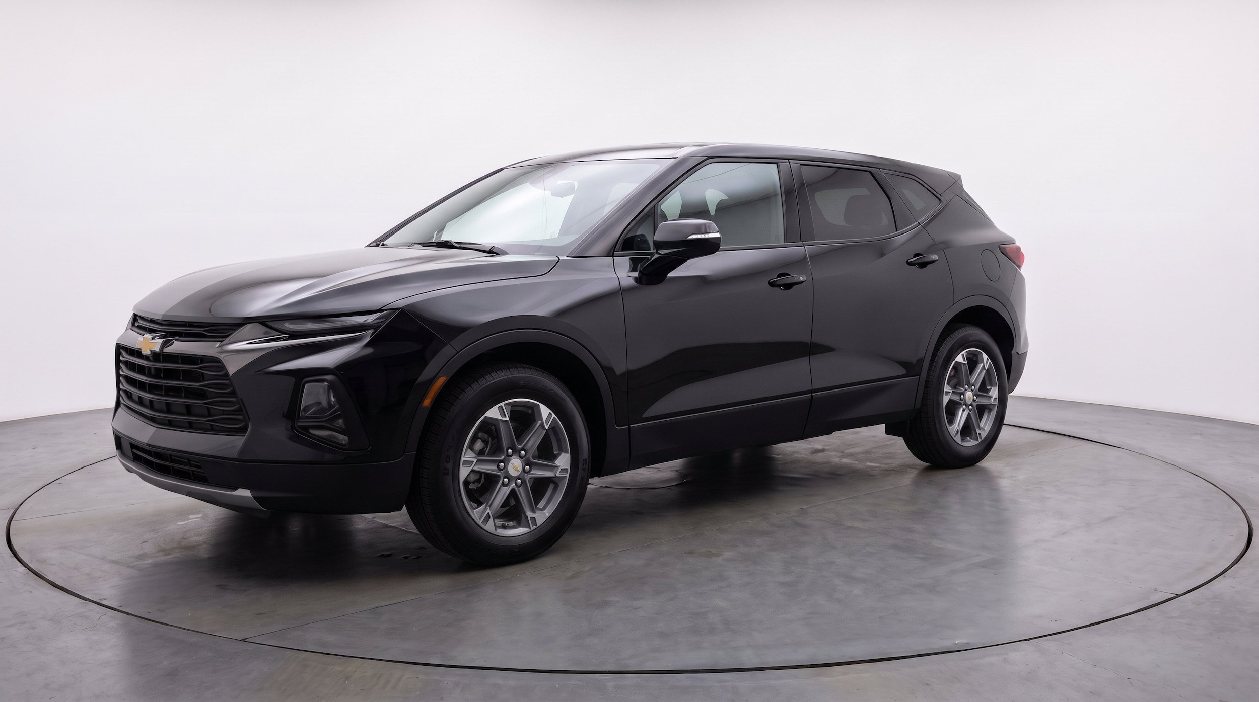 Thumbnail: 2025 Chevrolet Blazer - 3