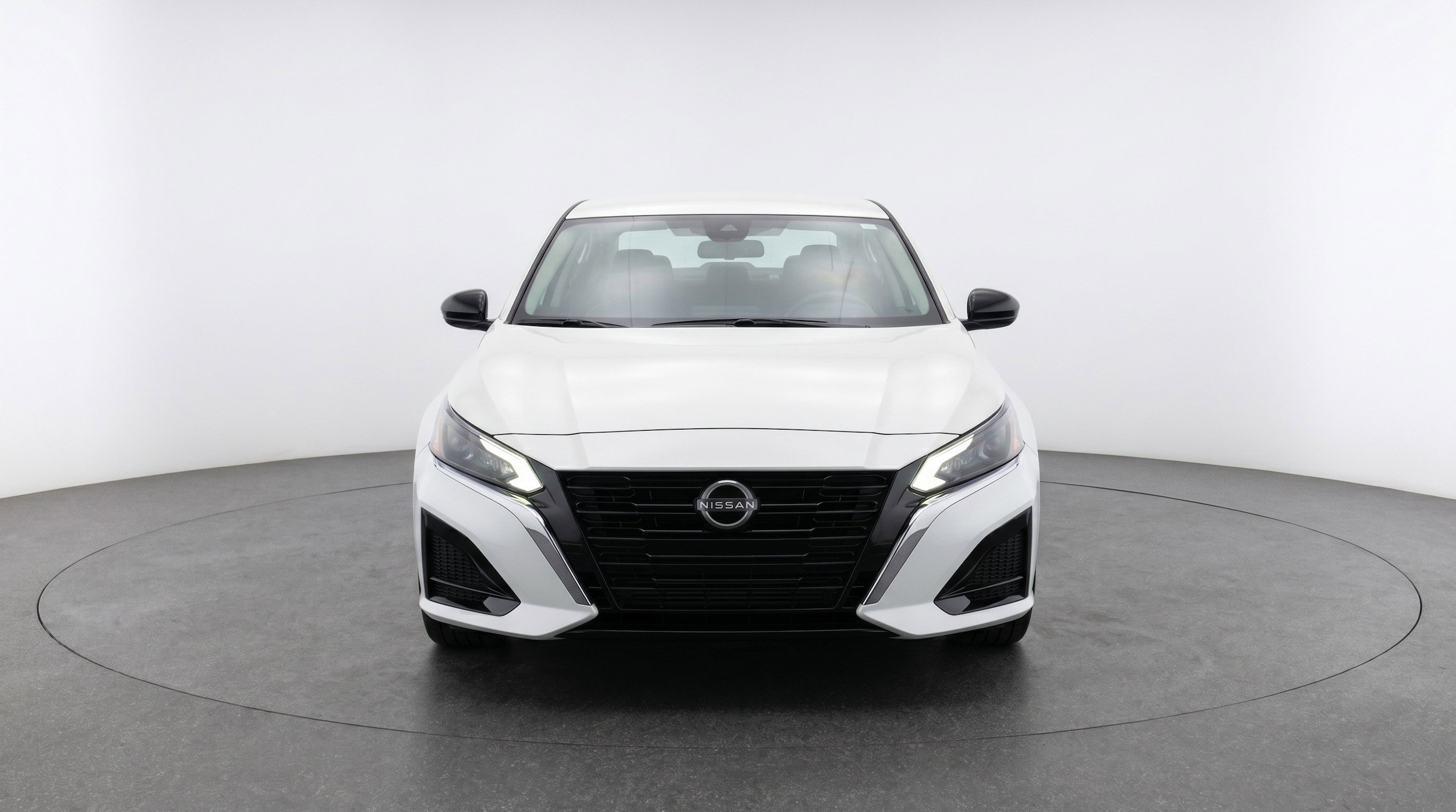 Thumbnail: 2025 Nissan Altima - 2