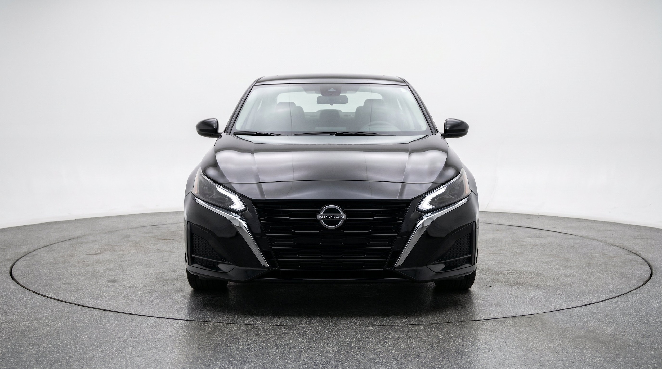 Thumbnail: 2025 Nissan Altima - 2