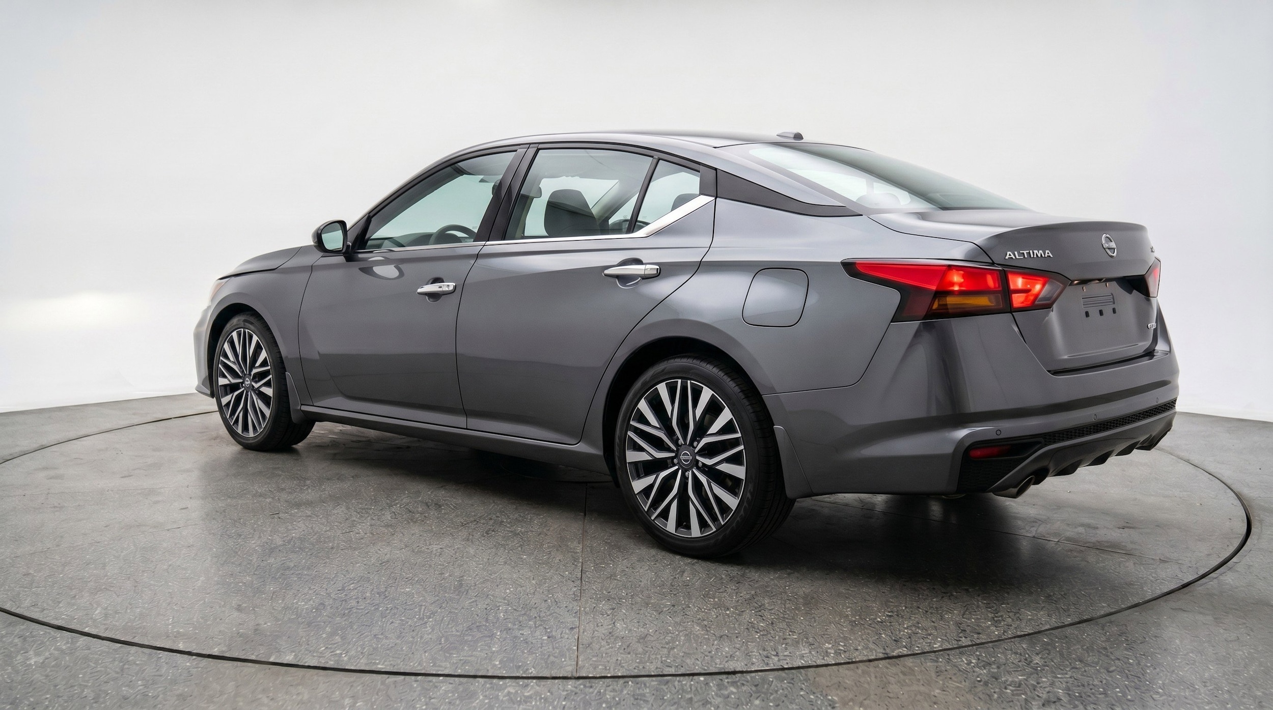 Thumbnail: 2025 Nissan Altima - 6