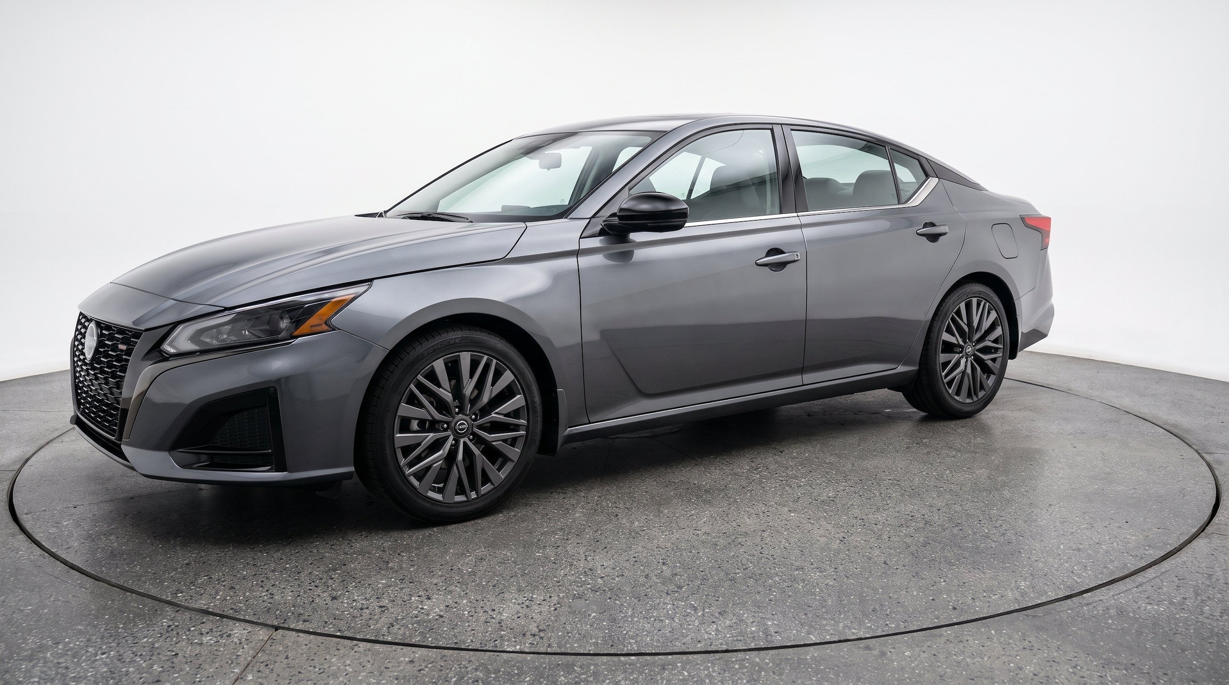 Thumbnail: 2025 Nissan Altima - 3