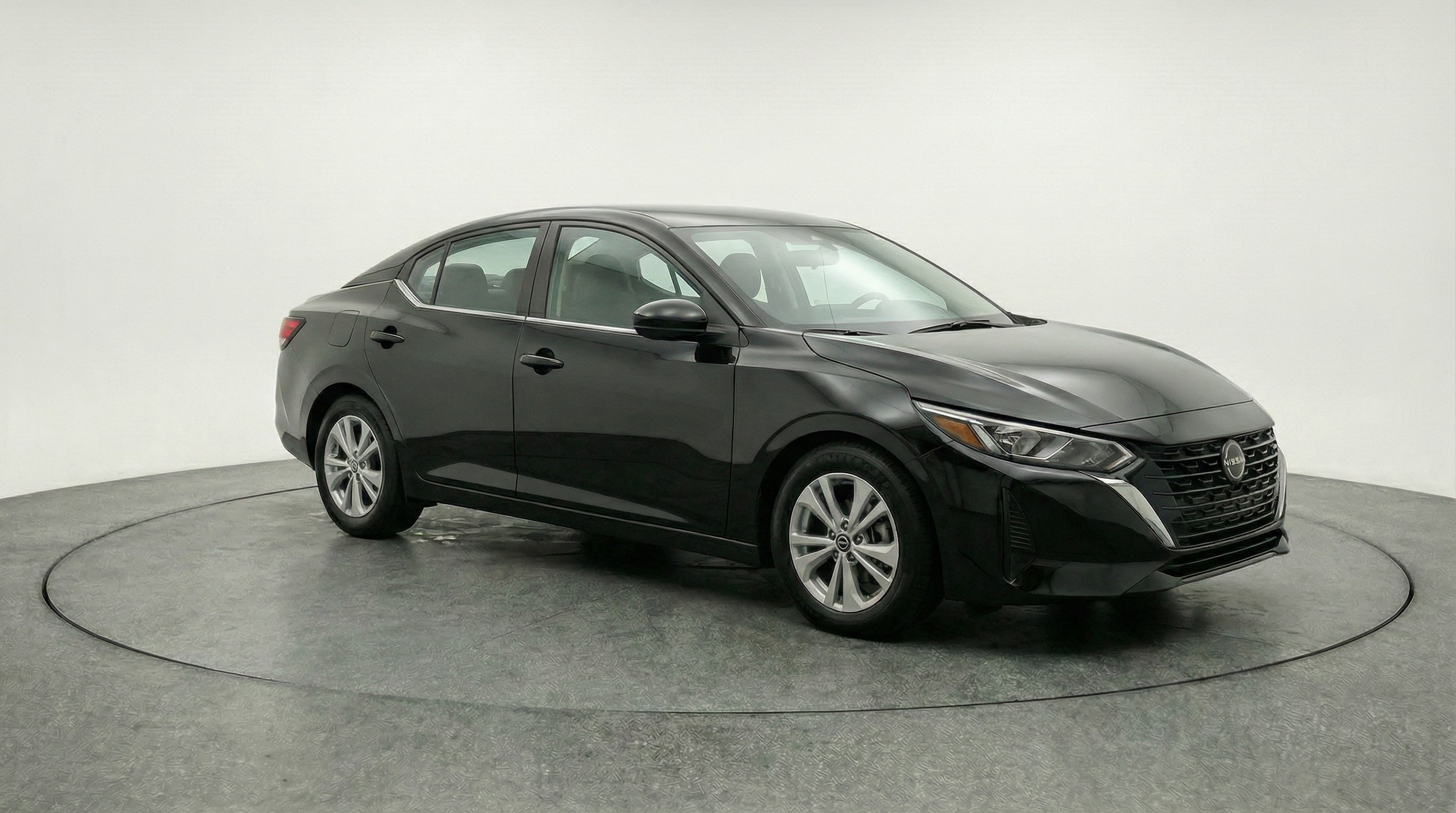 Thumbnail: 2025 Nissan Sentra - 1