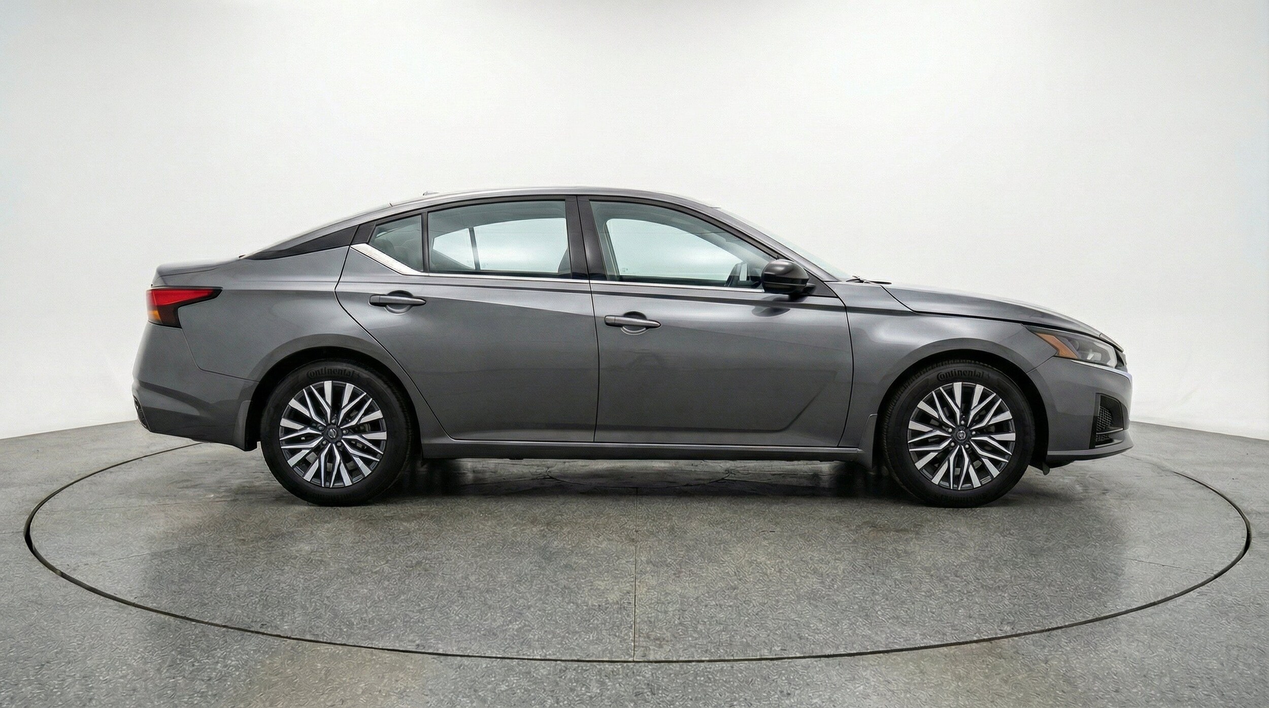 Thumbnail: 2025 Nissan Altima - 11