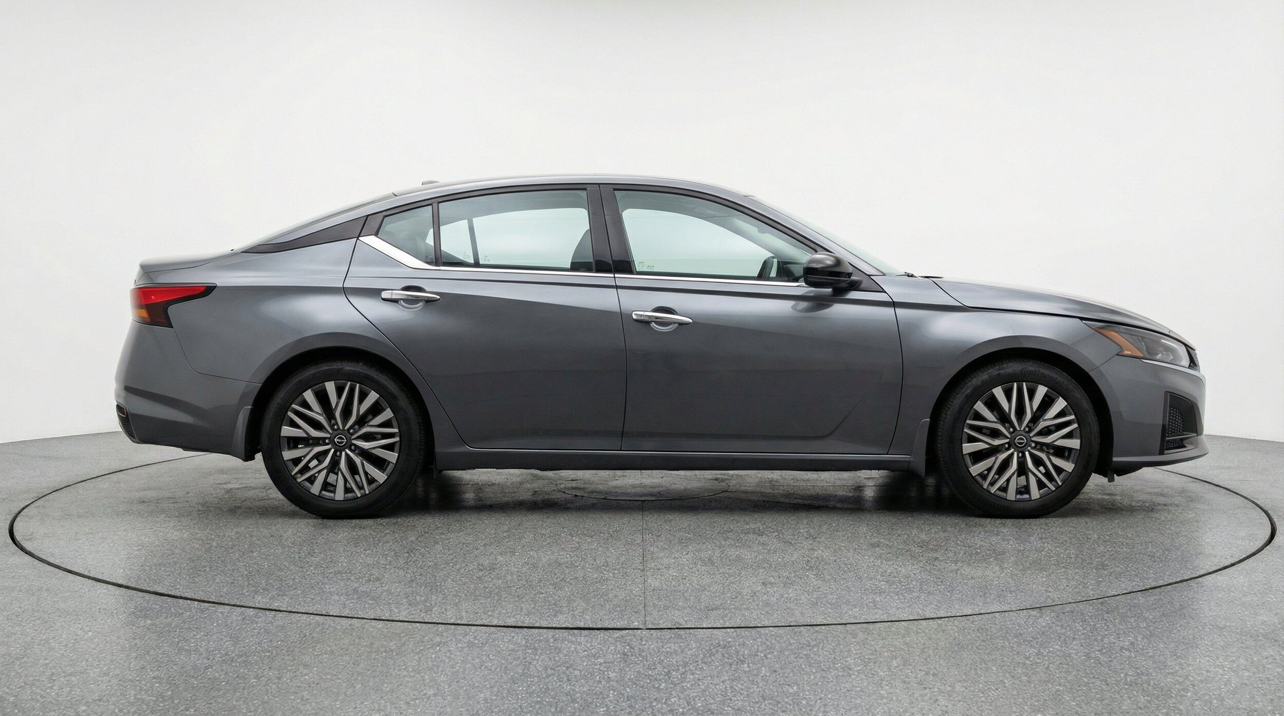 Thumbnail: 2025 Nissan Altima - 11