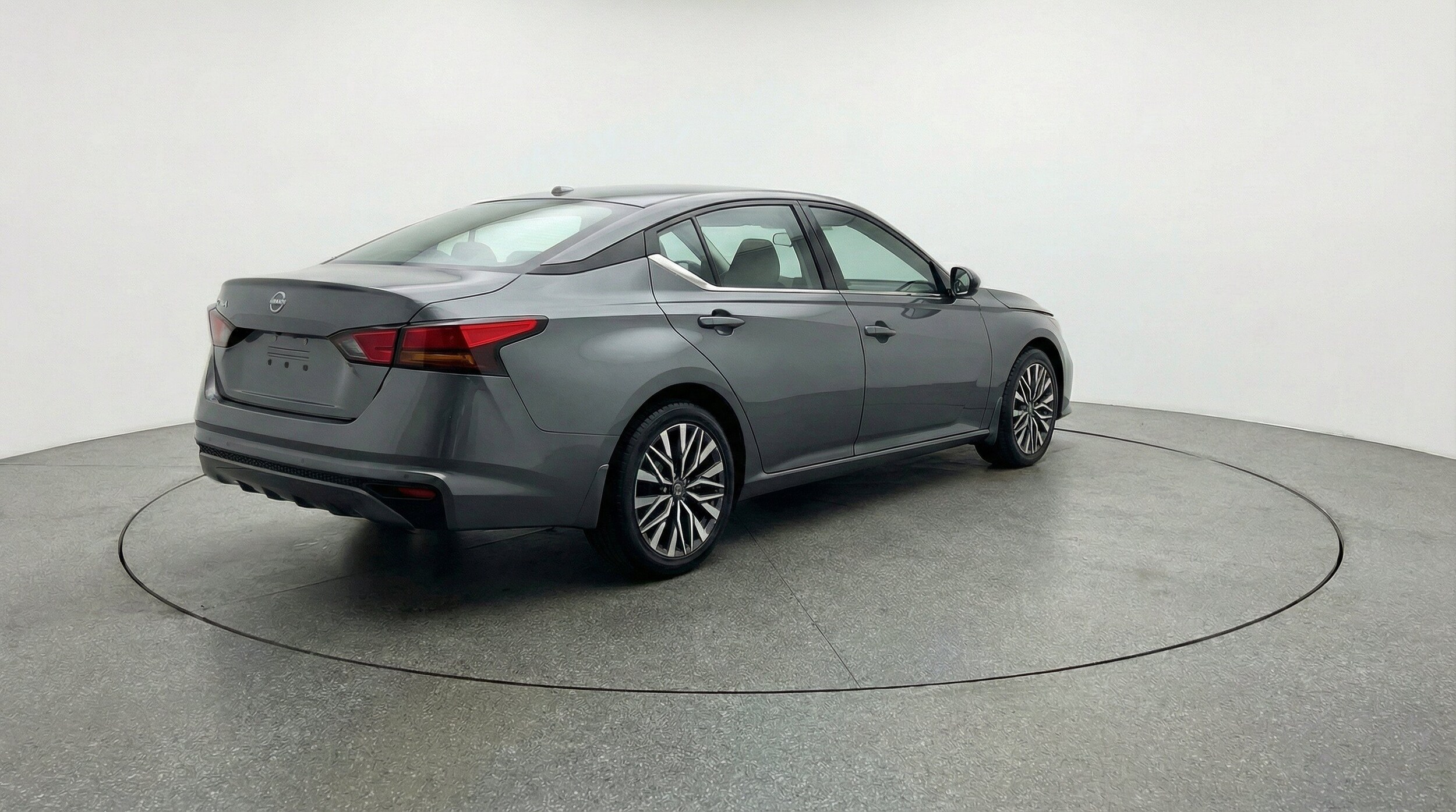 Thumbnail: 2025 Nissan Altima - 9