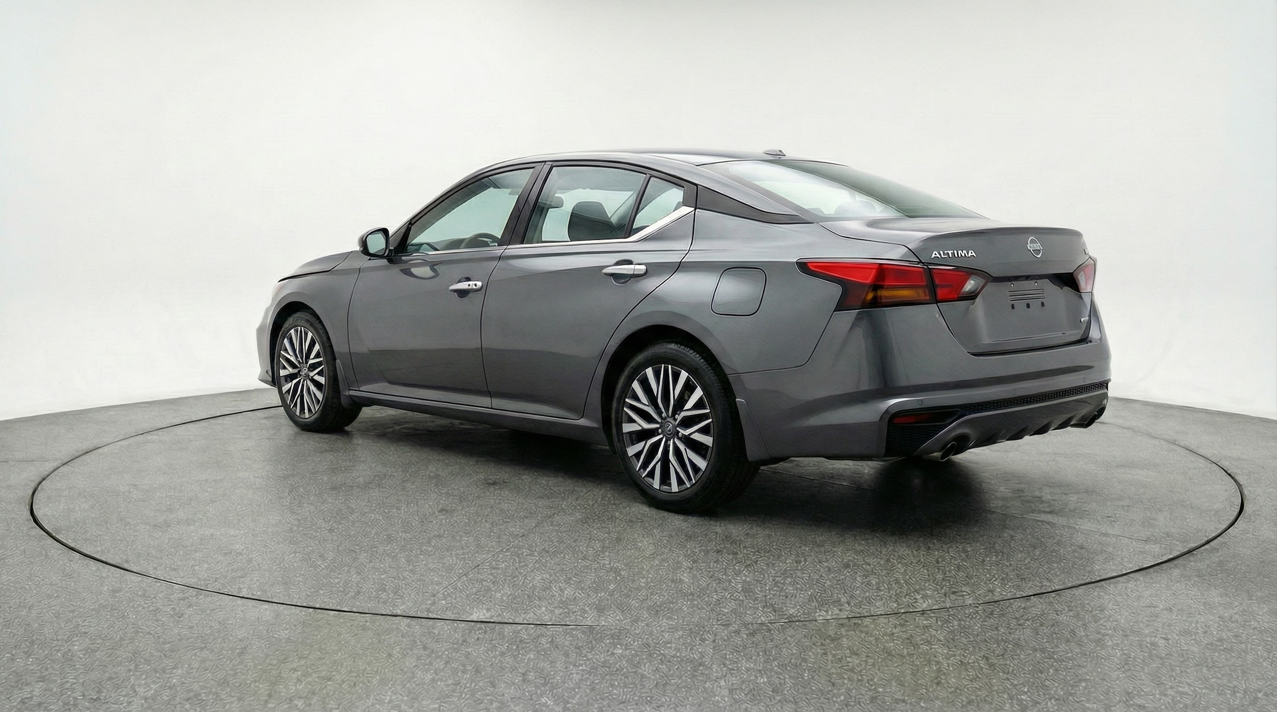 Thumbnail: 2025 Nissan Altima - 5