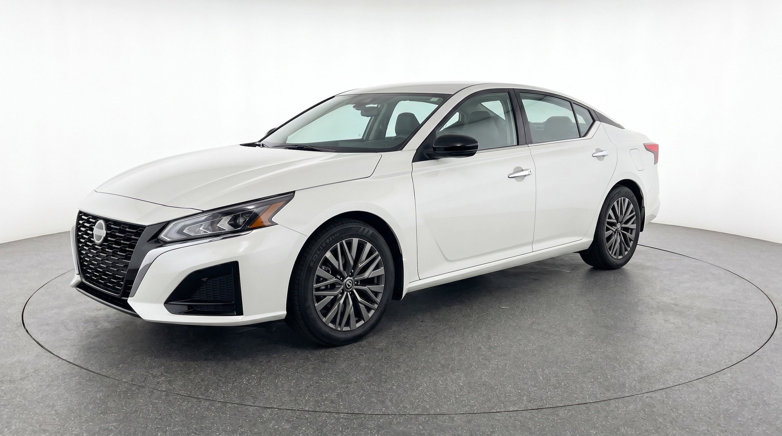 Thumbnail: 2025 Nissan Altima - 3