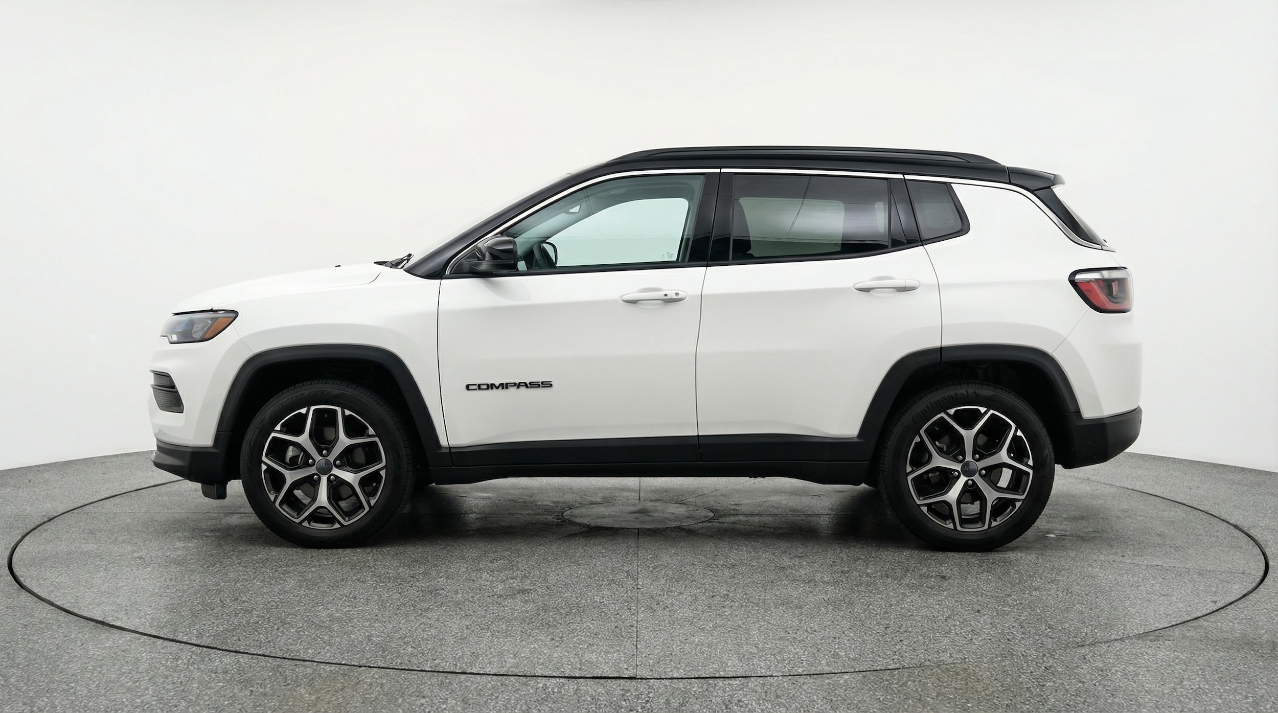 Thumbnail: 2025 Jeep Compass - 4