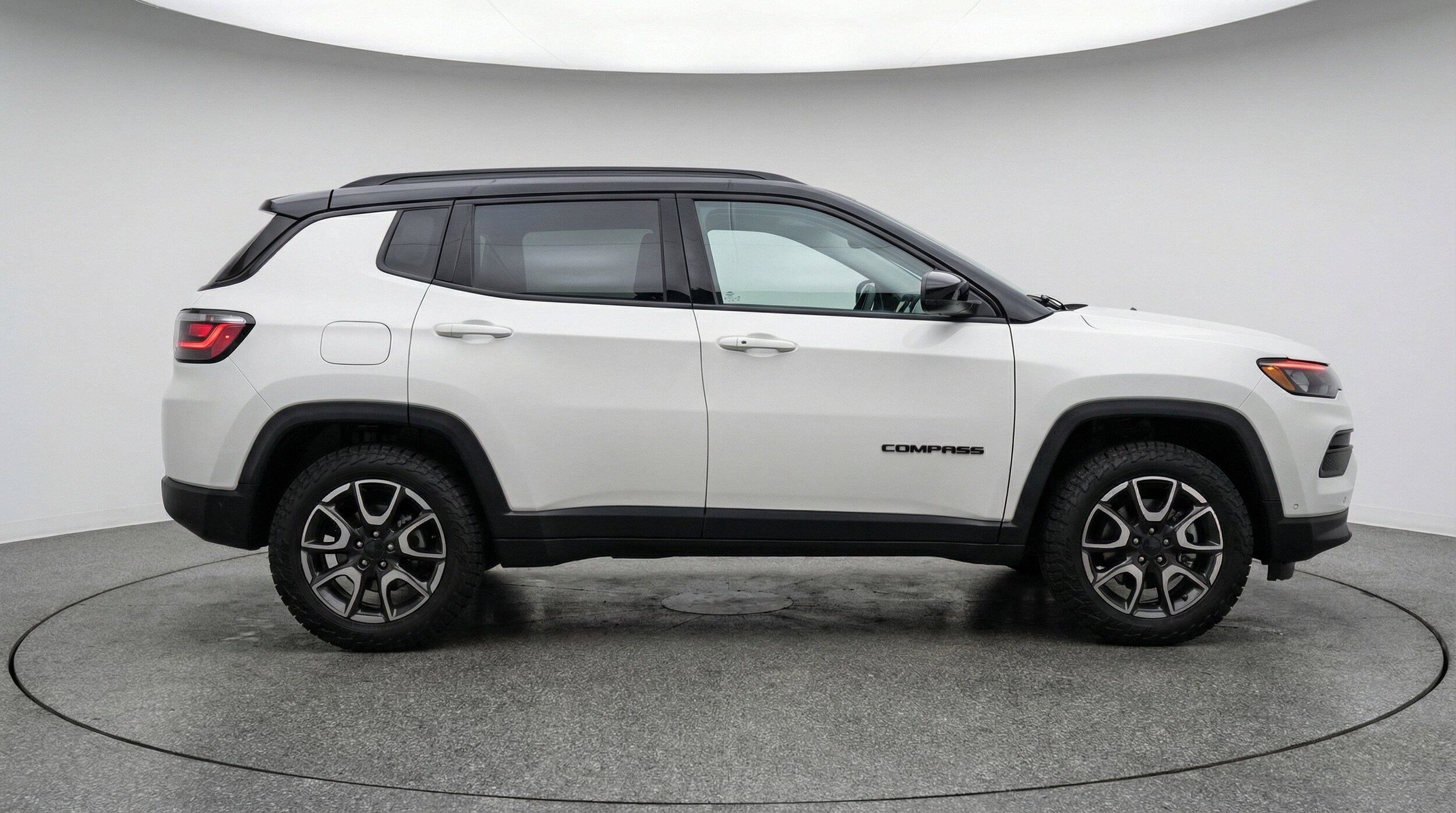 Thumbnail: 2025 Jeep Compass - 11