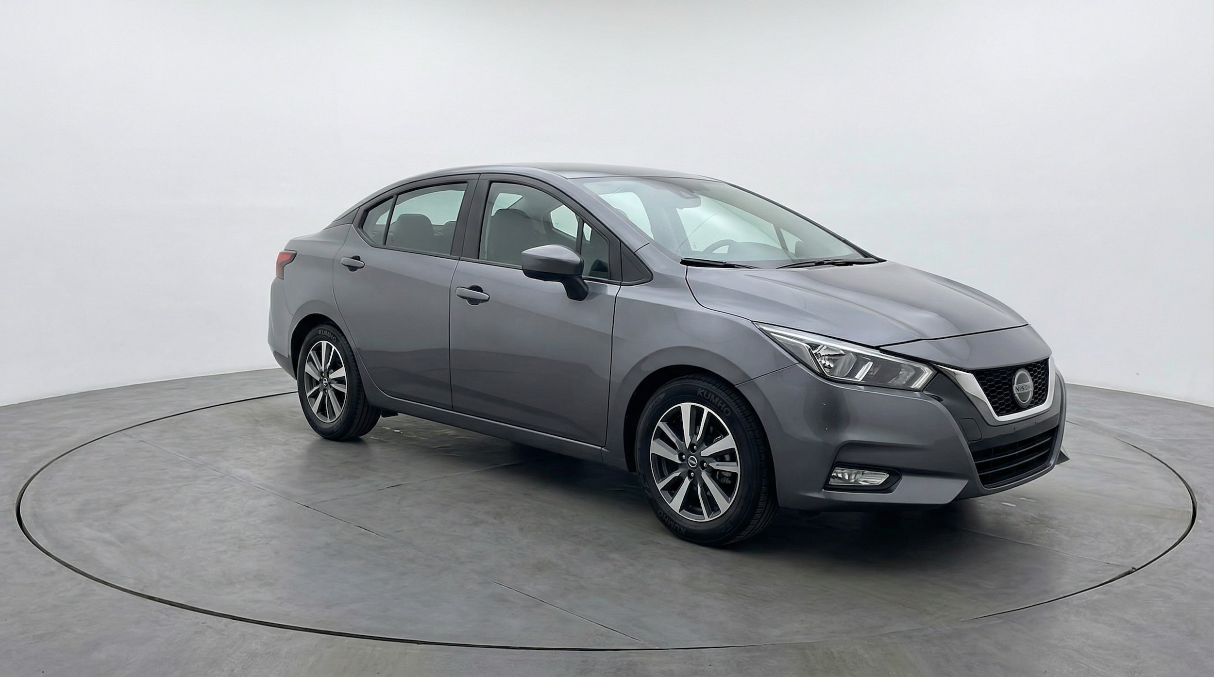 2025 Nissan Versa Sedan SV