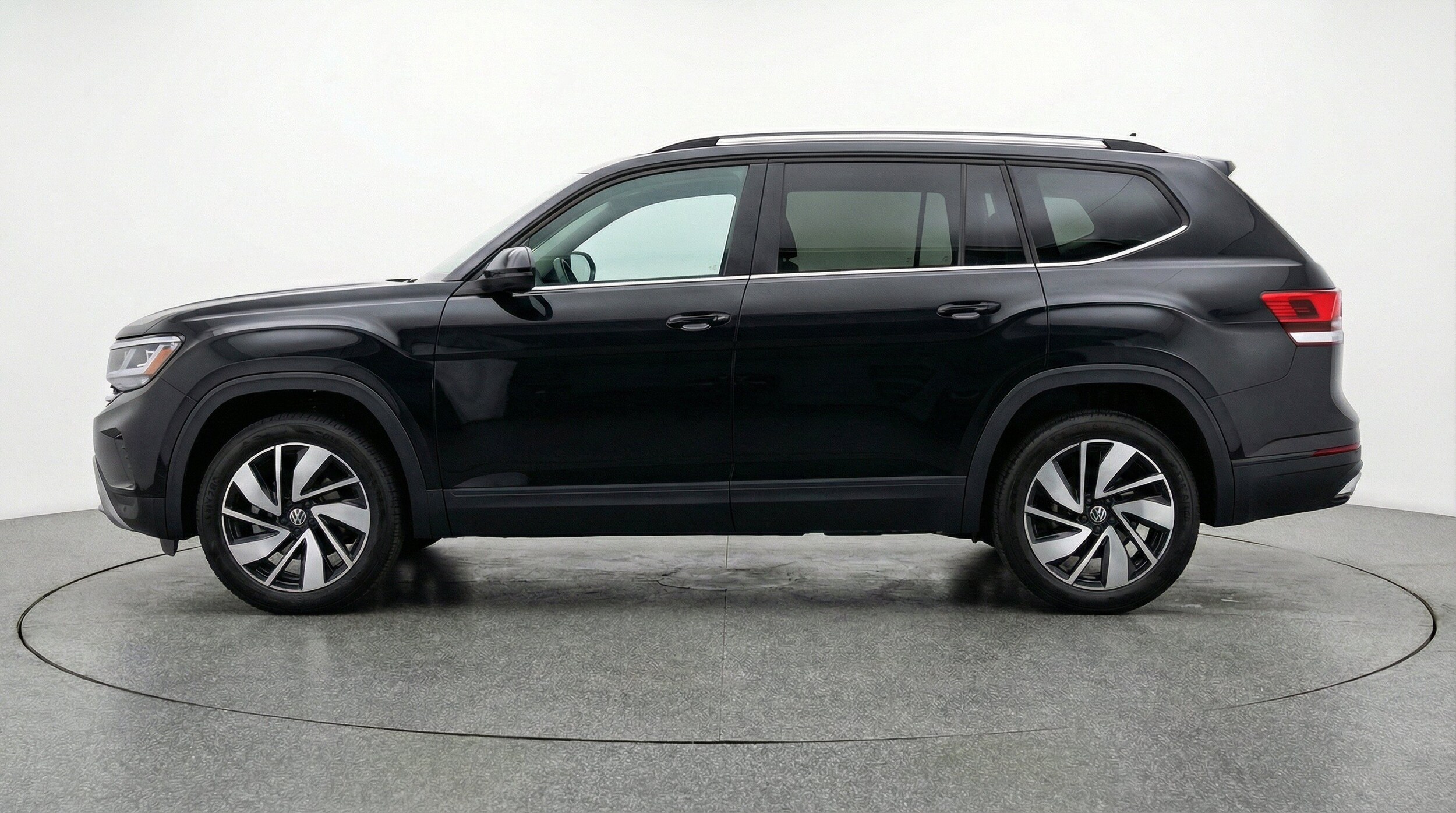 Thumbnail: 2026 Volkswagen Atlas - 5