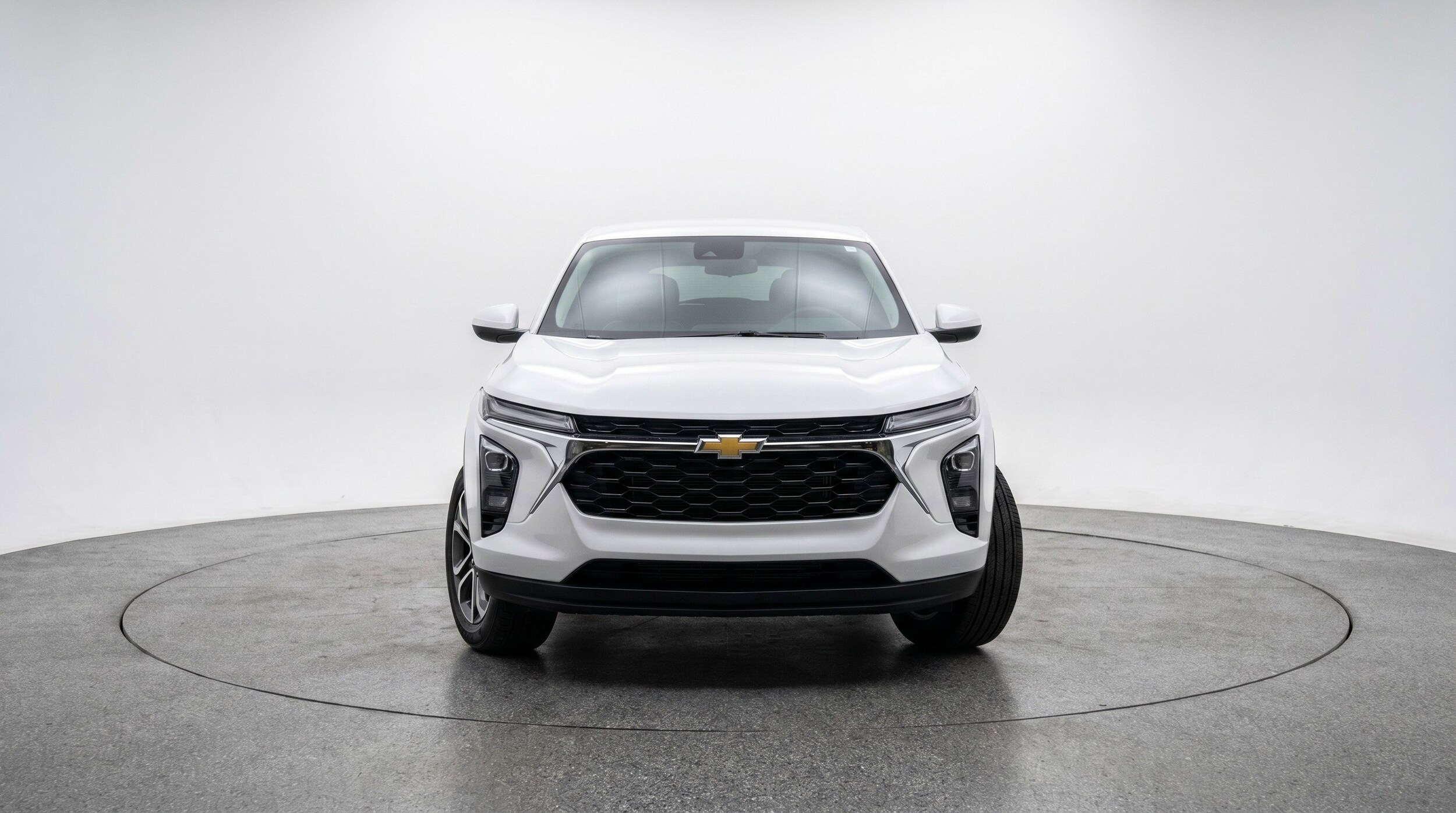 Thumbnail: 2025 Chevrolet Blazer - 2