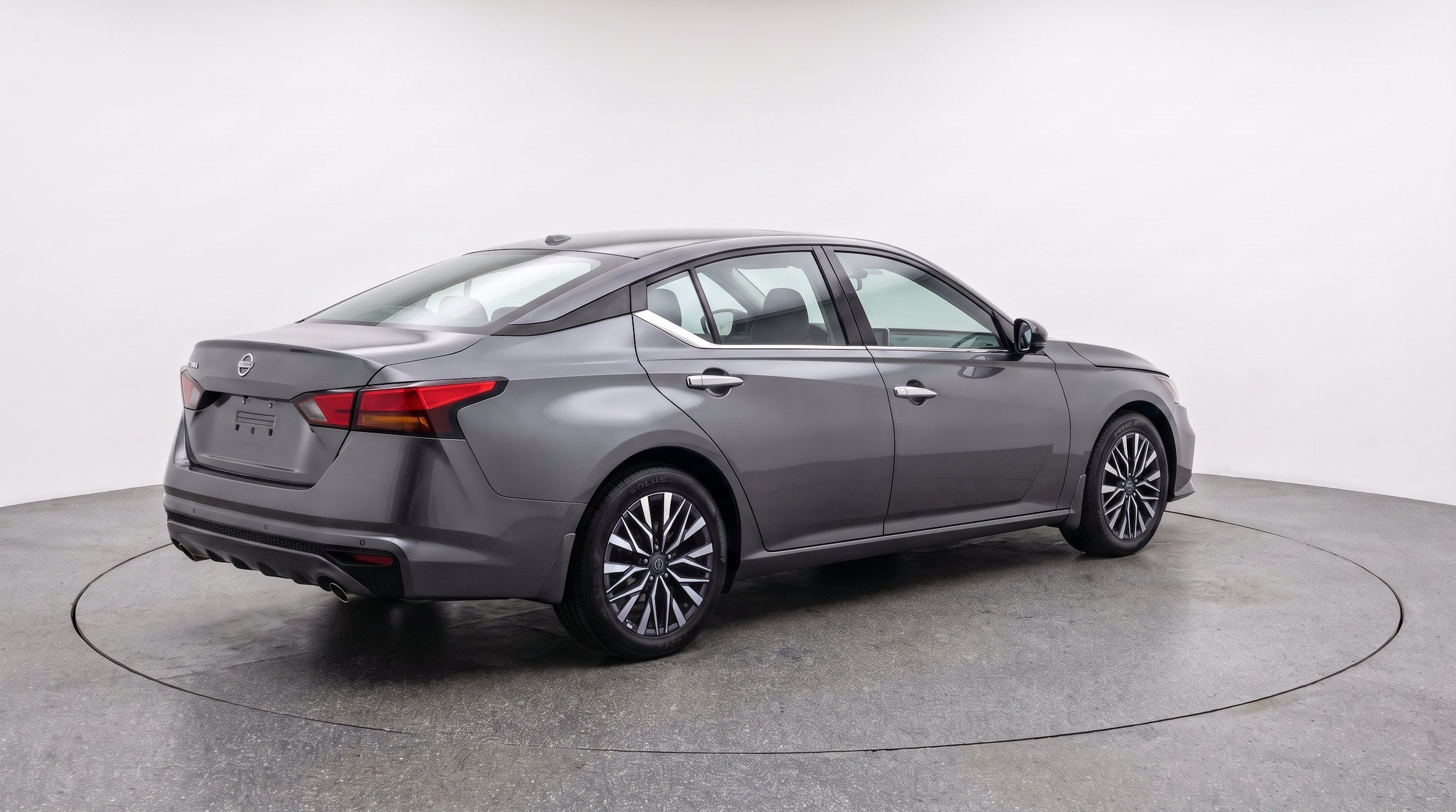 Thumbnail: 2025 Nissan Altima - 9