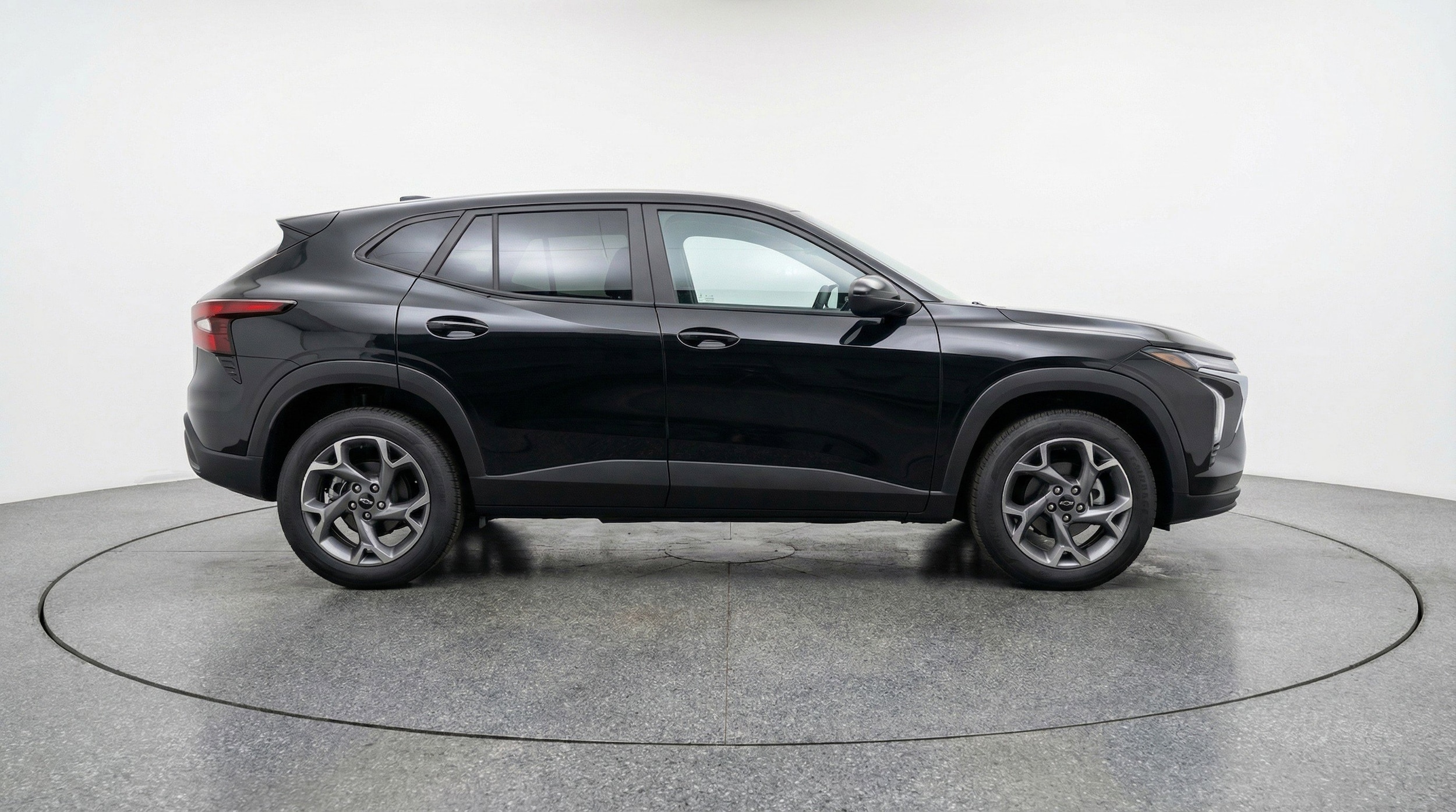 Thumbnail: 2025 Chevrolet Trax - 11